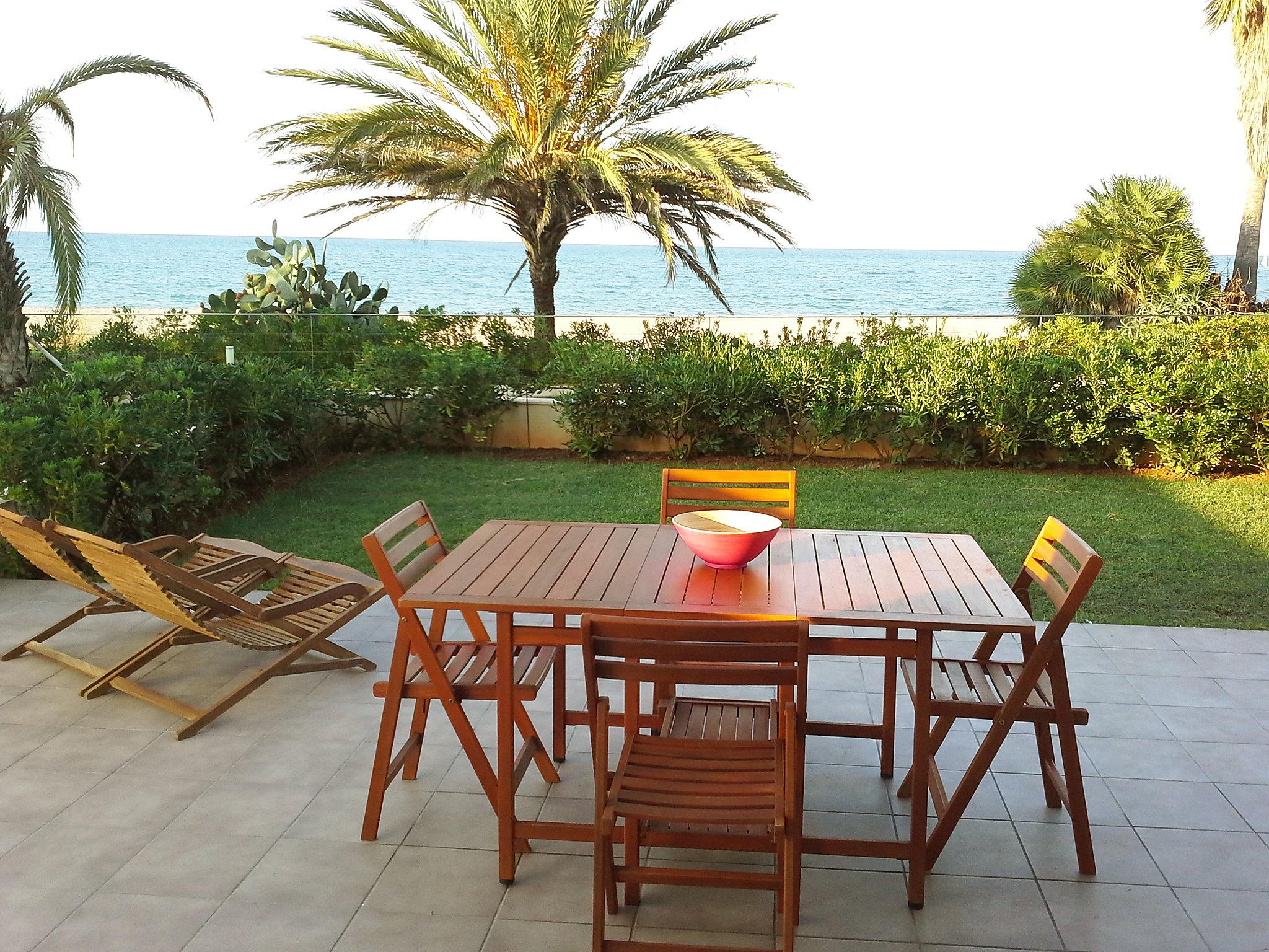 Foto 3 - Apartamento de 2 habitaciones en Dénia con piscina y vistas al mar