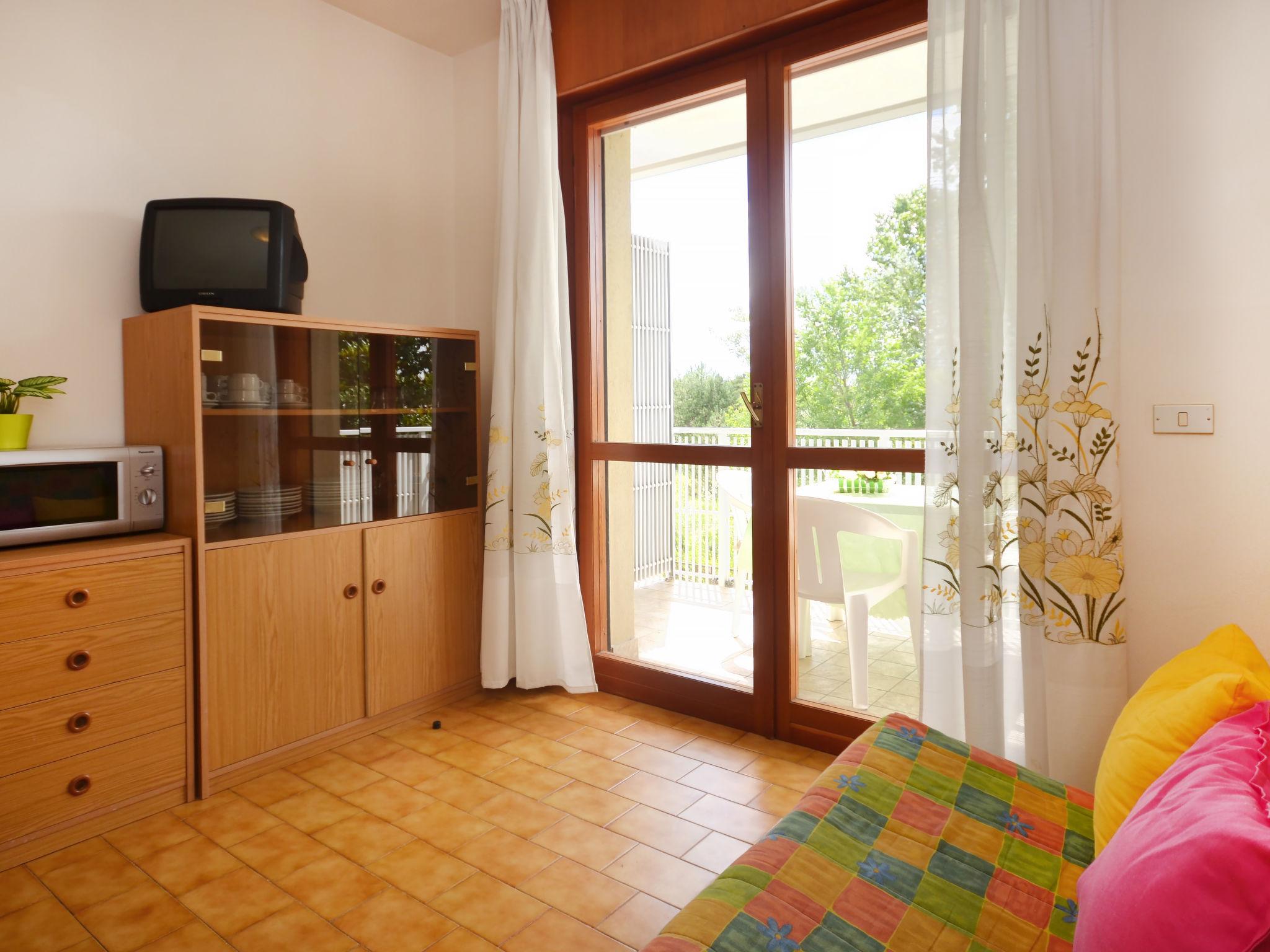 Photo 3 - Appartement de 2 chambres à San Michele al Tagliamento avec vues à la mer