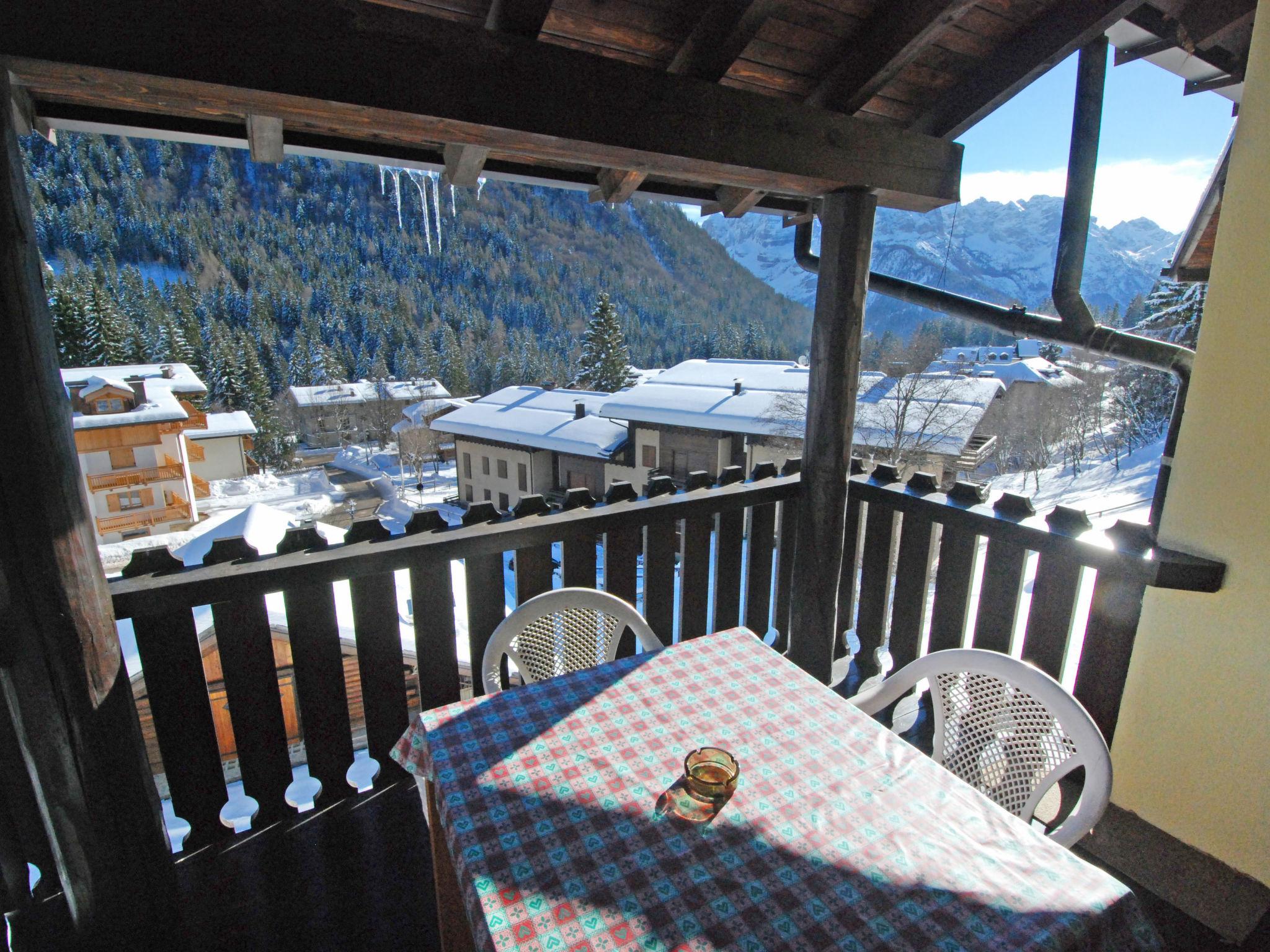 Photo 16 - 1 bedroom Apartment in Pinzolo with garden