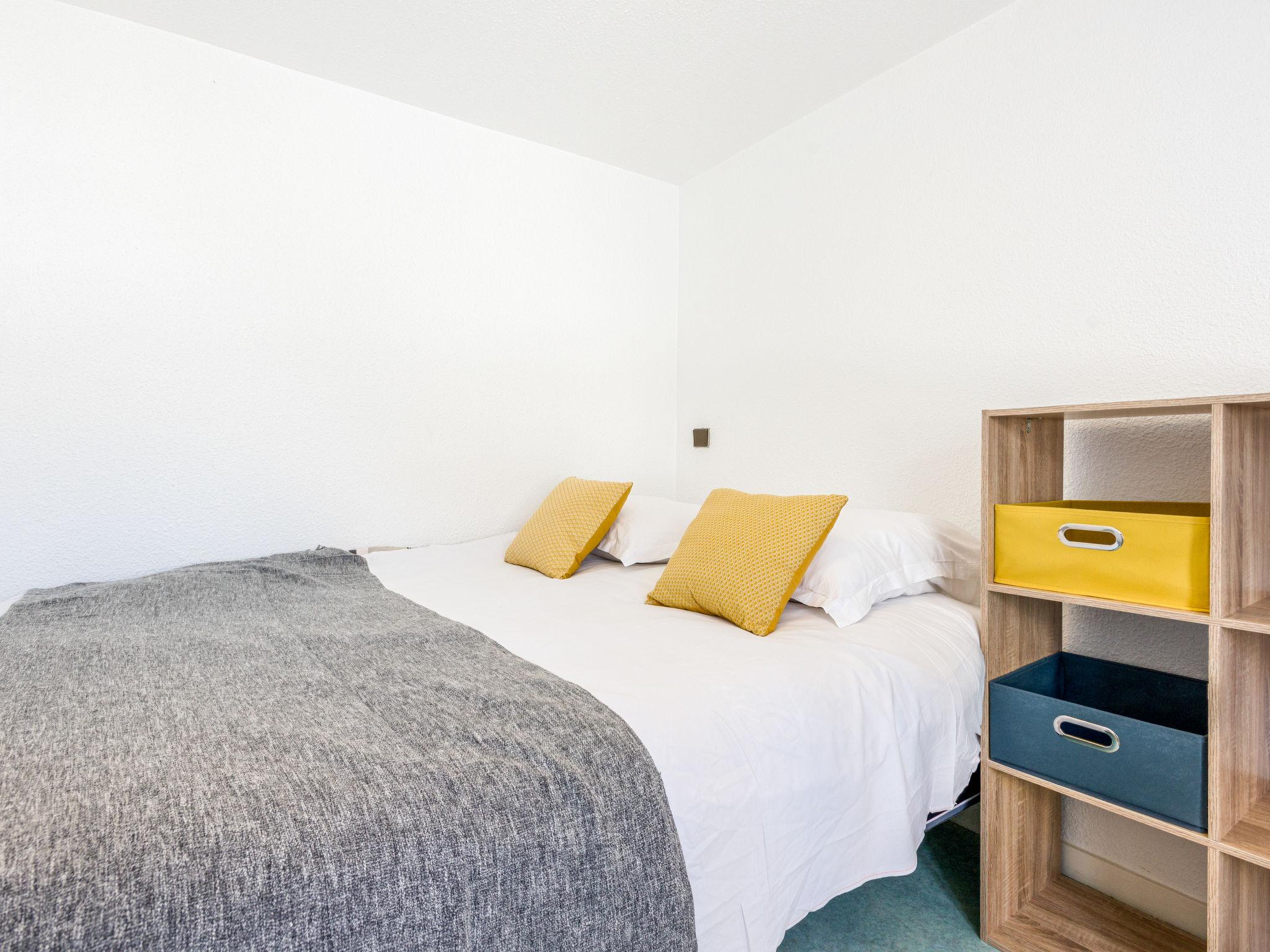 Foto 13 - Appartamento con 1 camera da letto a Carnac con vista mare