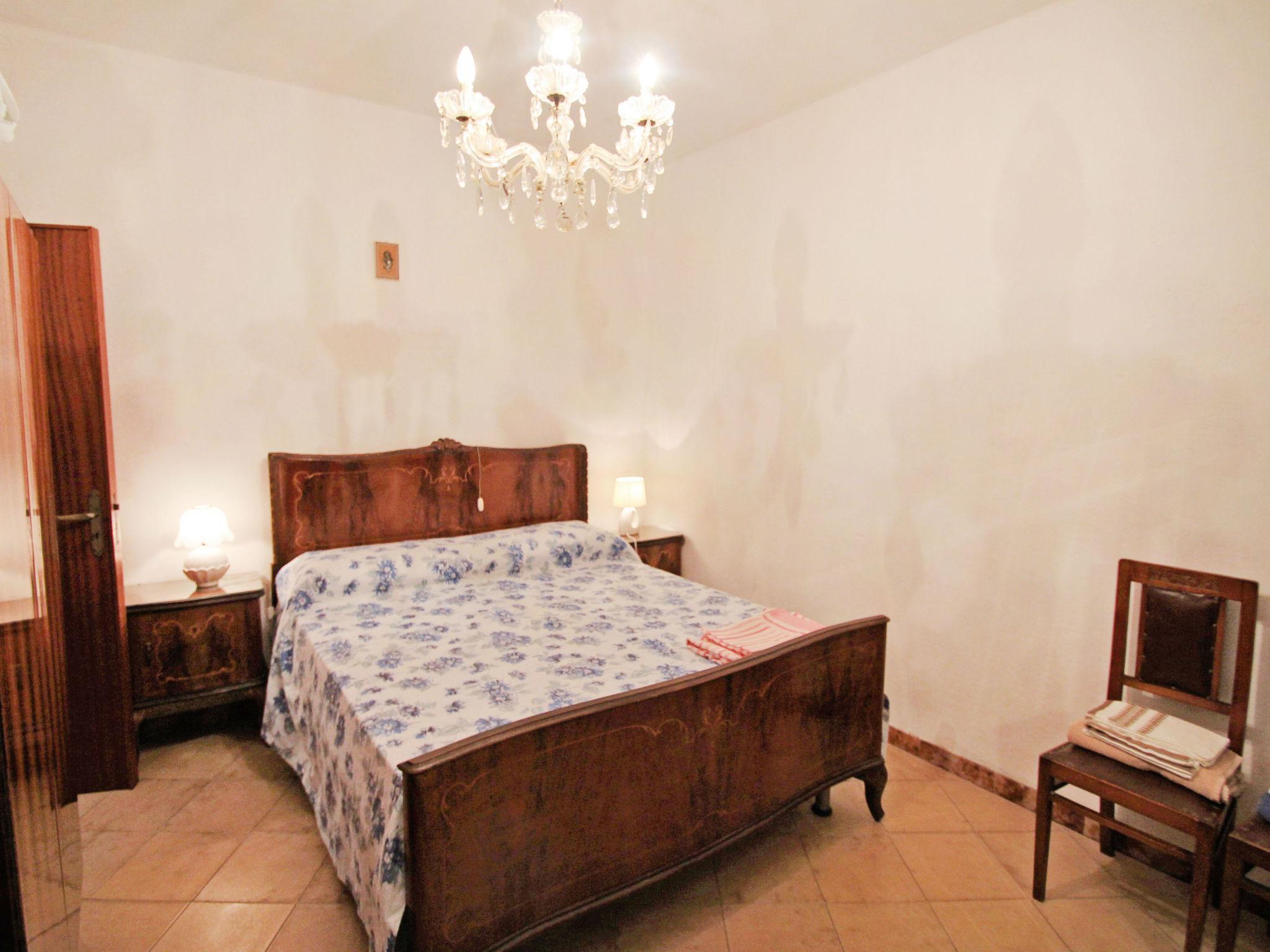 Foto 12 - Appartamento con 2 camere da letto a Moneglia con vista mare