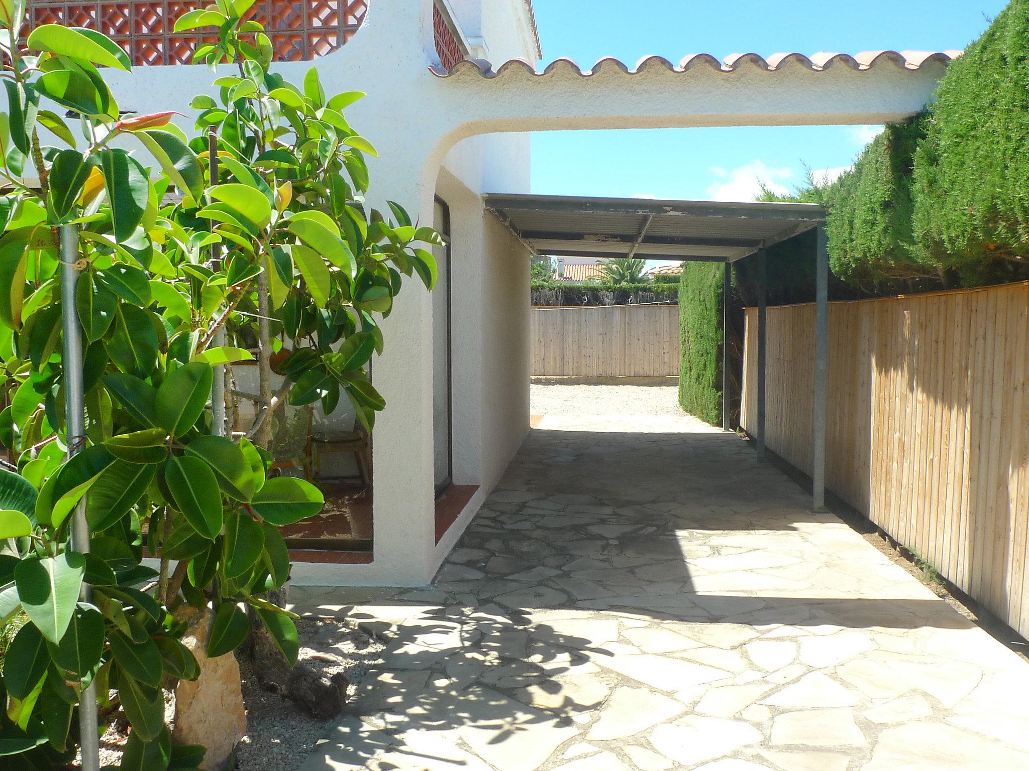 Photo 17 - Maison de 2 chambres à l'Ampolla avec jardin et terrasse