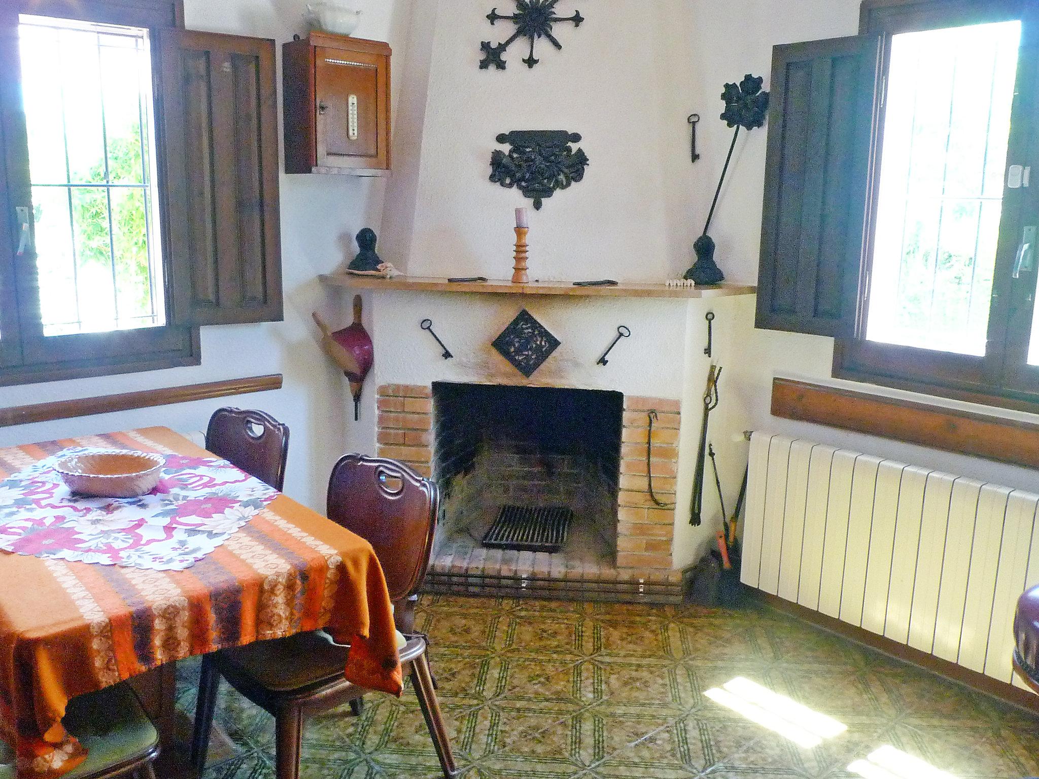 Photo 8 - 2 bedroom House in l'Ampolla with garden and terrace