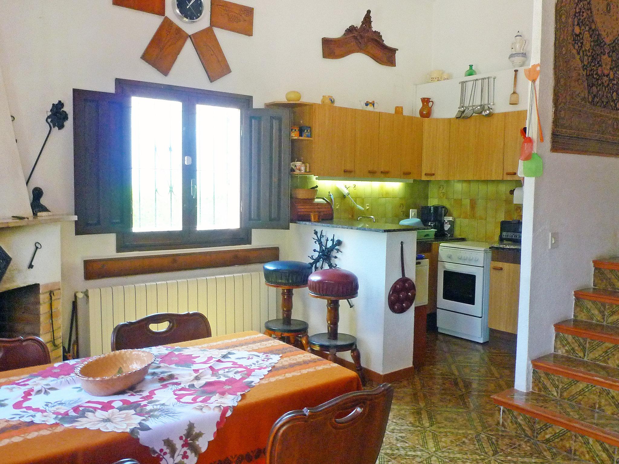 Photo 3 - 2 bedroom House in l'Ampolla with garden and sea view
