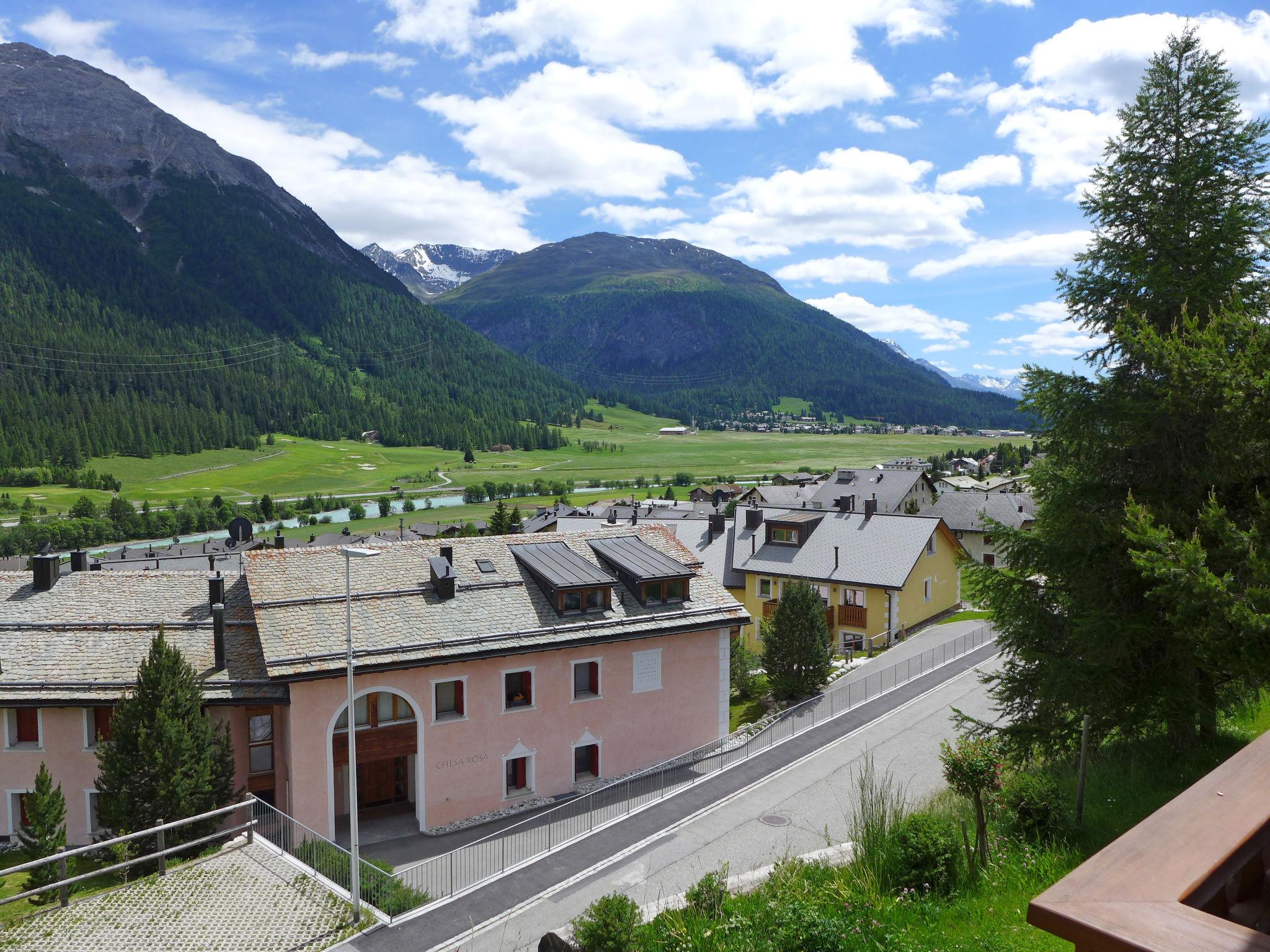 Photo 15 - Apartment in Madulain with garden and mountain view