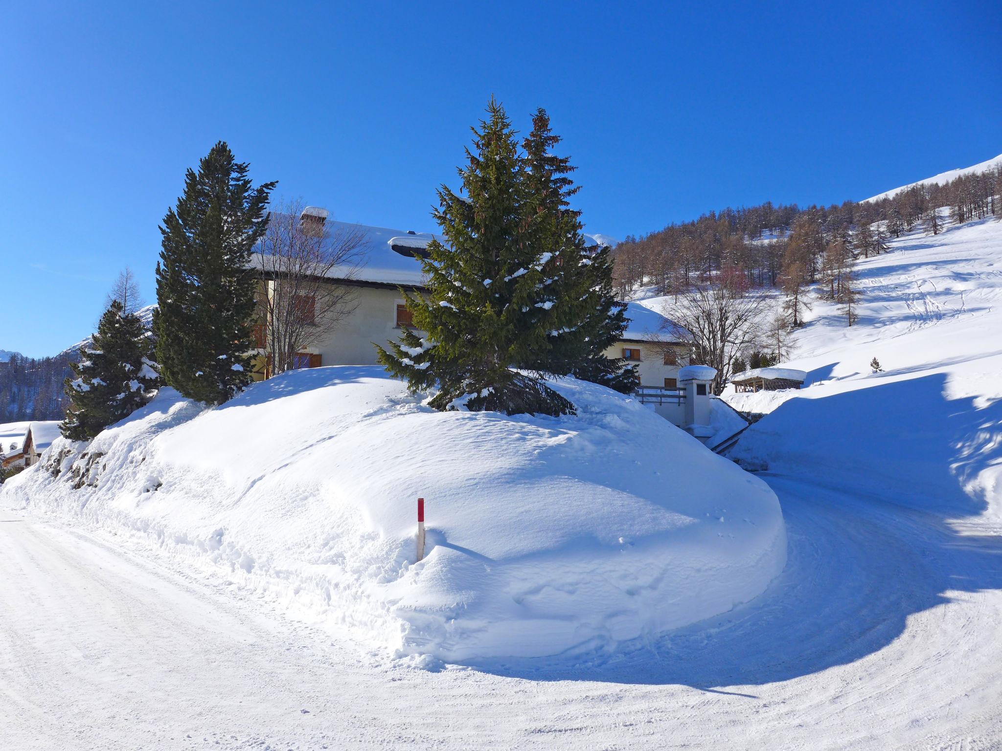 Photo 19 - Appartement en Madulain avec jardin et vues sur la montagne