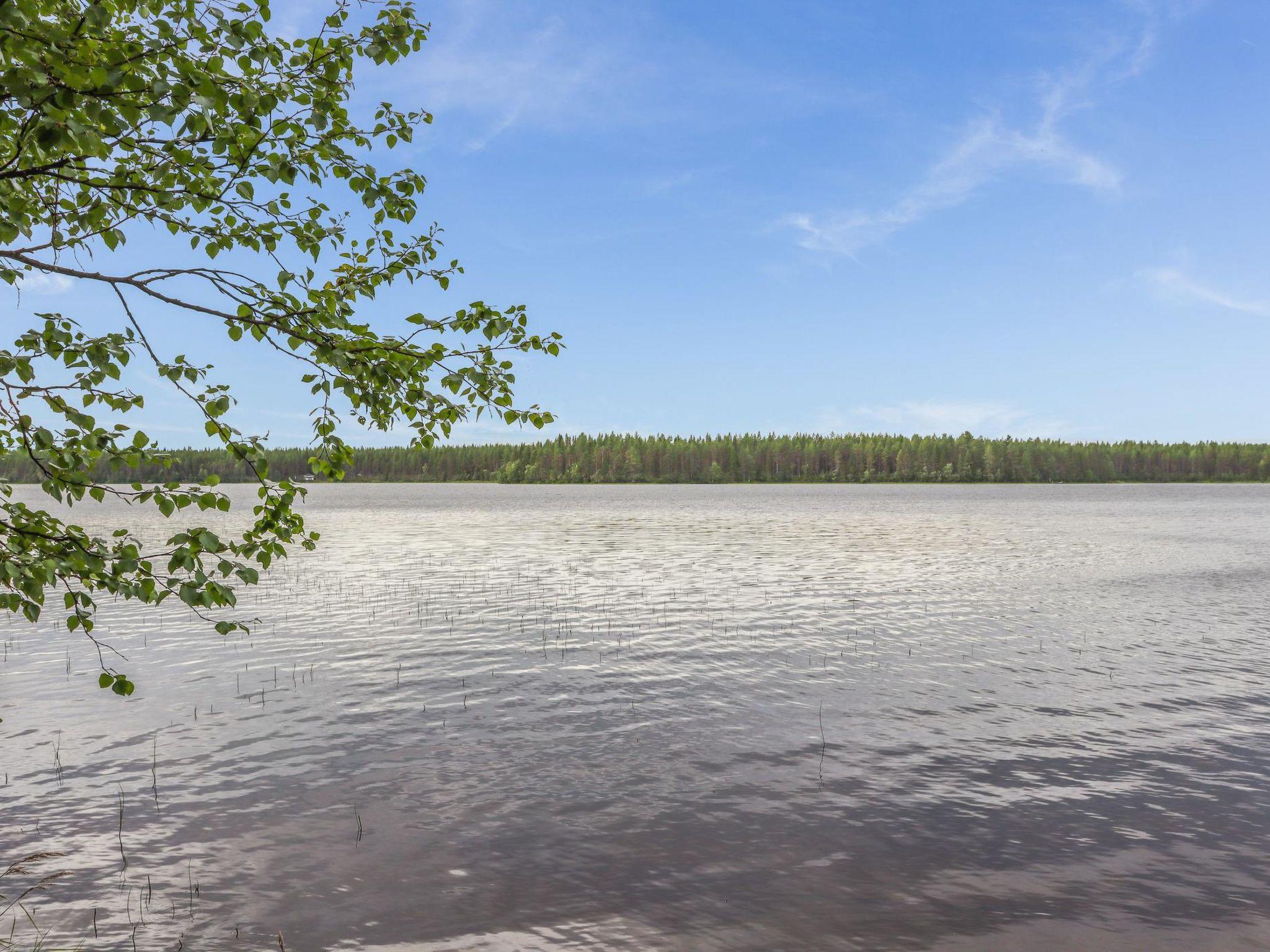 Foto 19 - Haus mit 1 Schlafzimmer in Kuusamo mit sauna und blick auf die berge