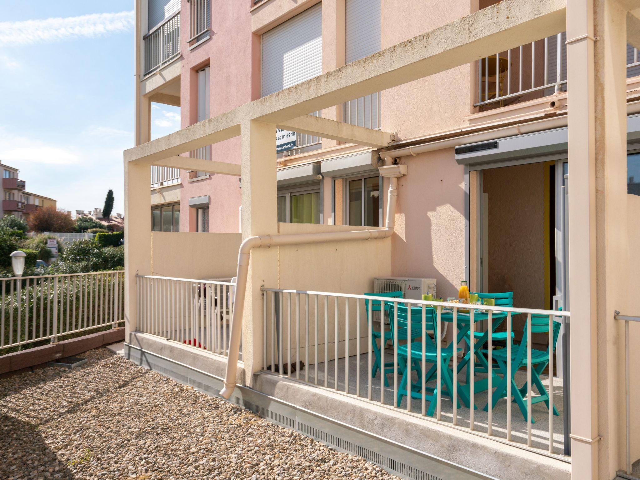 Foto 15 - Apartamento de 1 habitación en Agde con terraza y vistas al mar