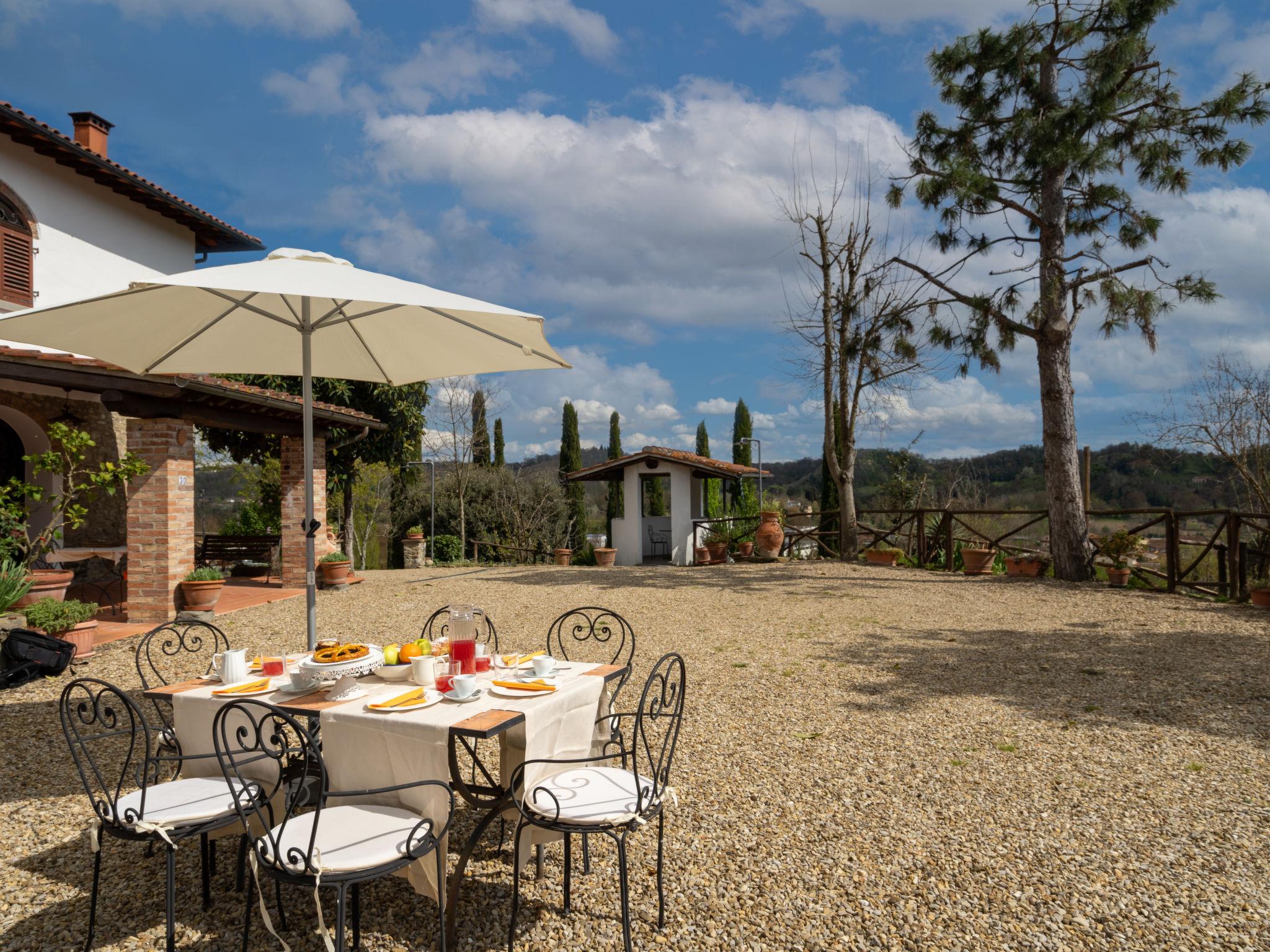 Photo 3 - Maison de 3 chambres à Terranuova Bracciolini avec piscine privée et jardin