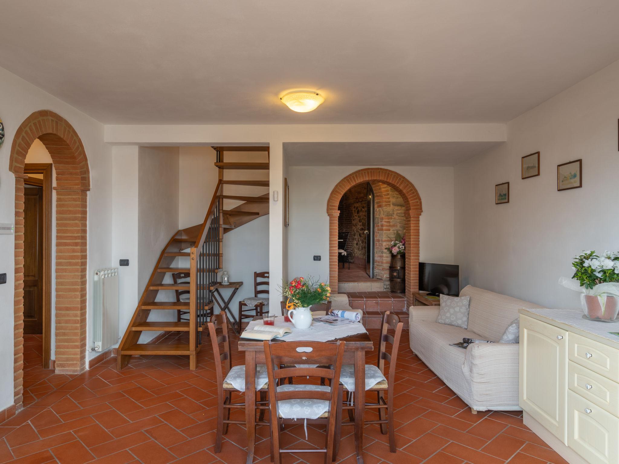Foto 8 - Casa de 3 habitaciones en Terranuova Bracciolini con piscina privada y jardín