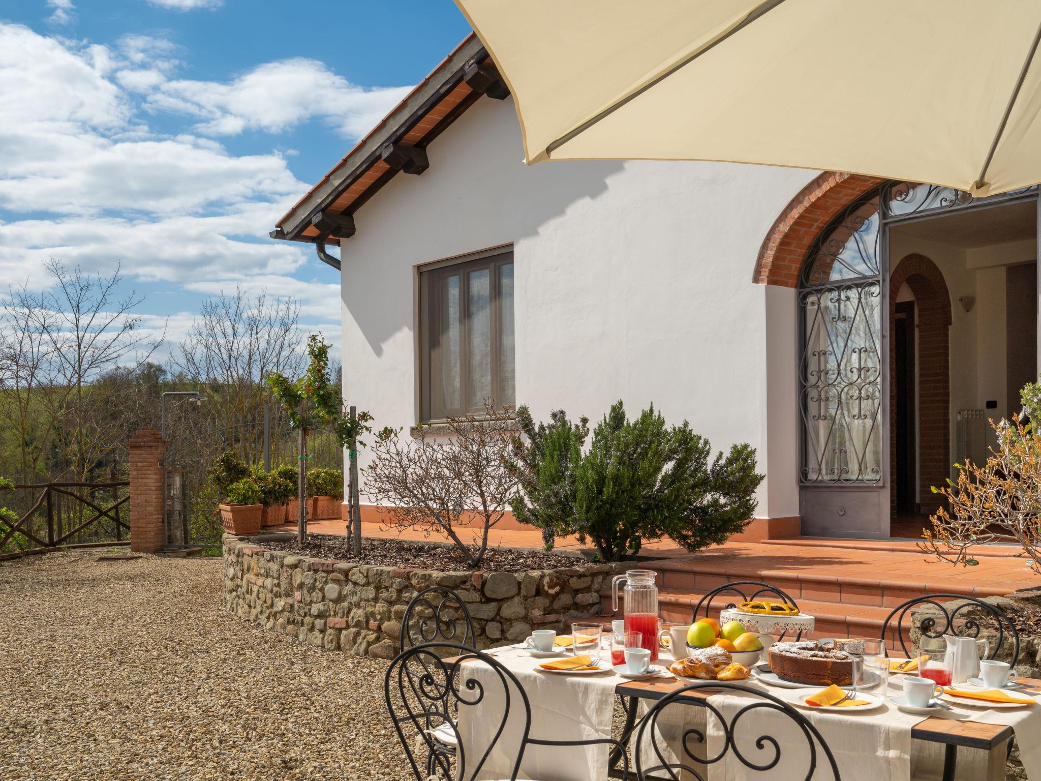 Photo 6 - 3 bedroom House in Terranuova Bracciolini with private pool and garden