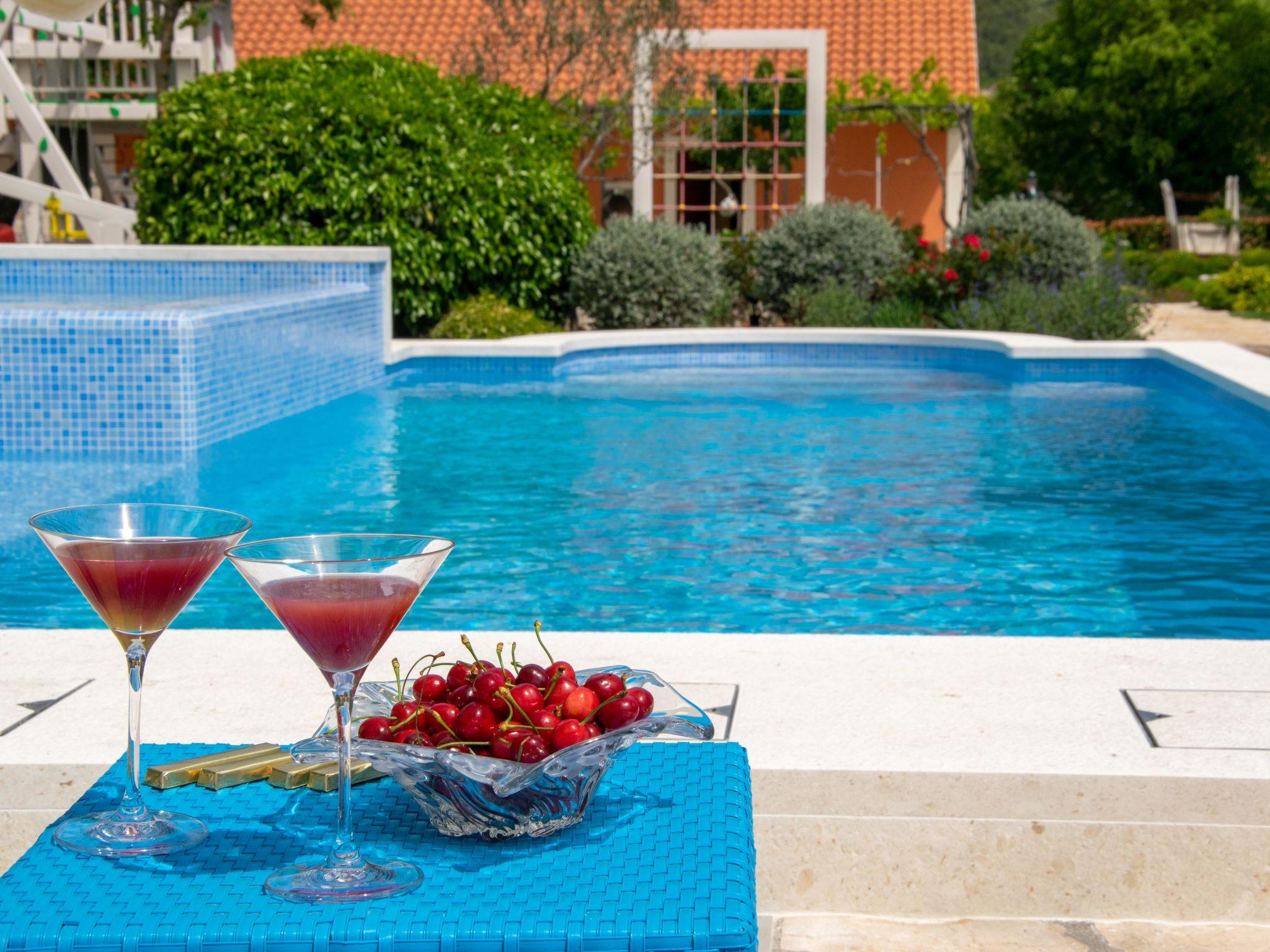 Photo 22 - Maison de 3 chambres à Seget avec piscine privée et vues à la mer