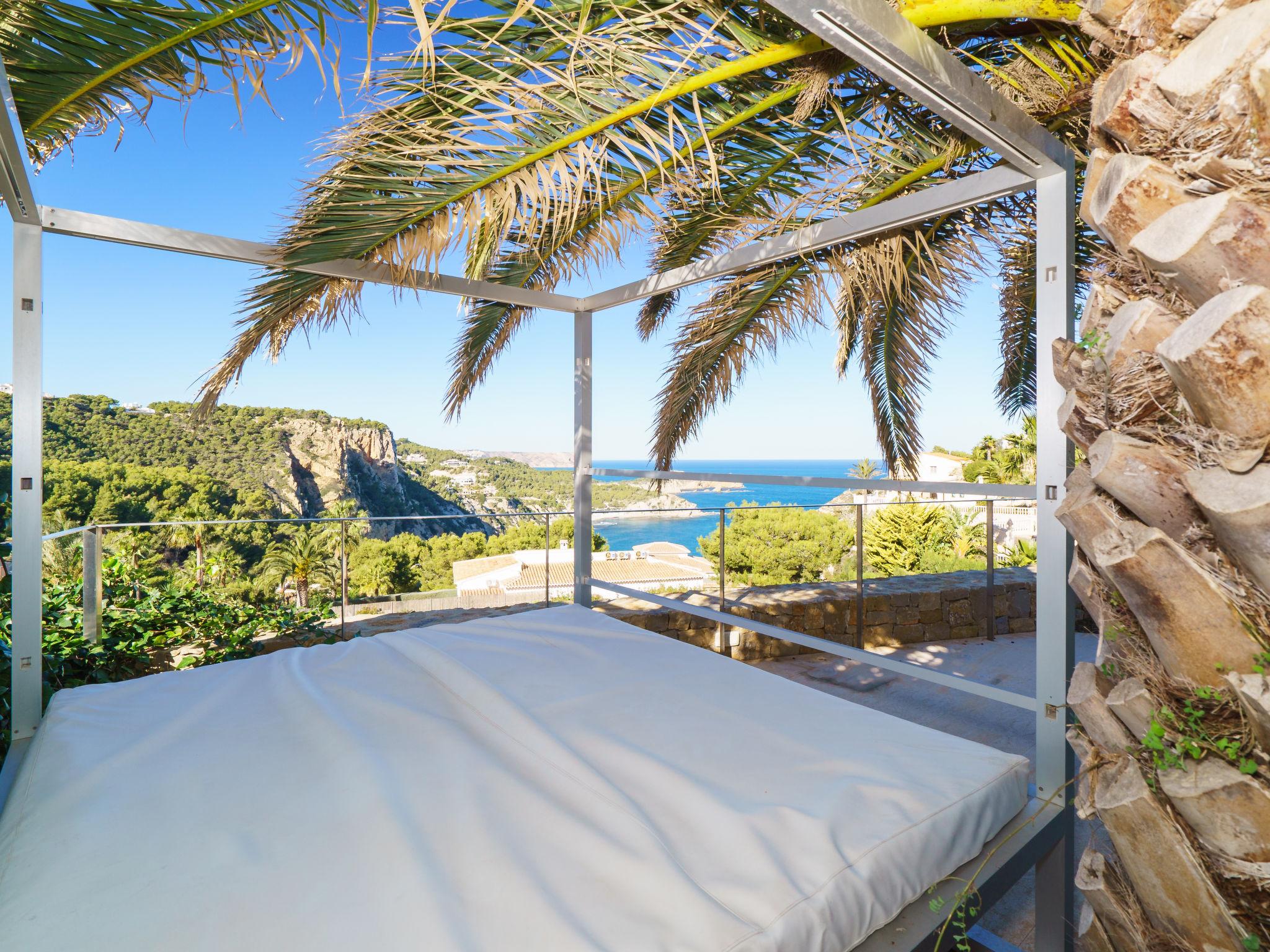 Foto 19 - Casa de 3 quartos em Jávea com piscina privada e vistas do mar