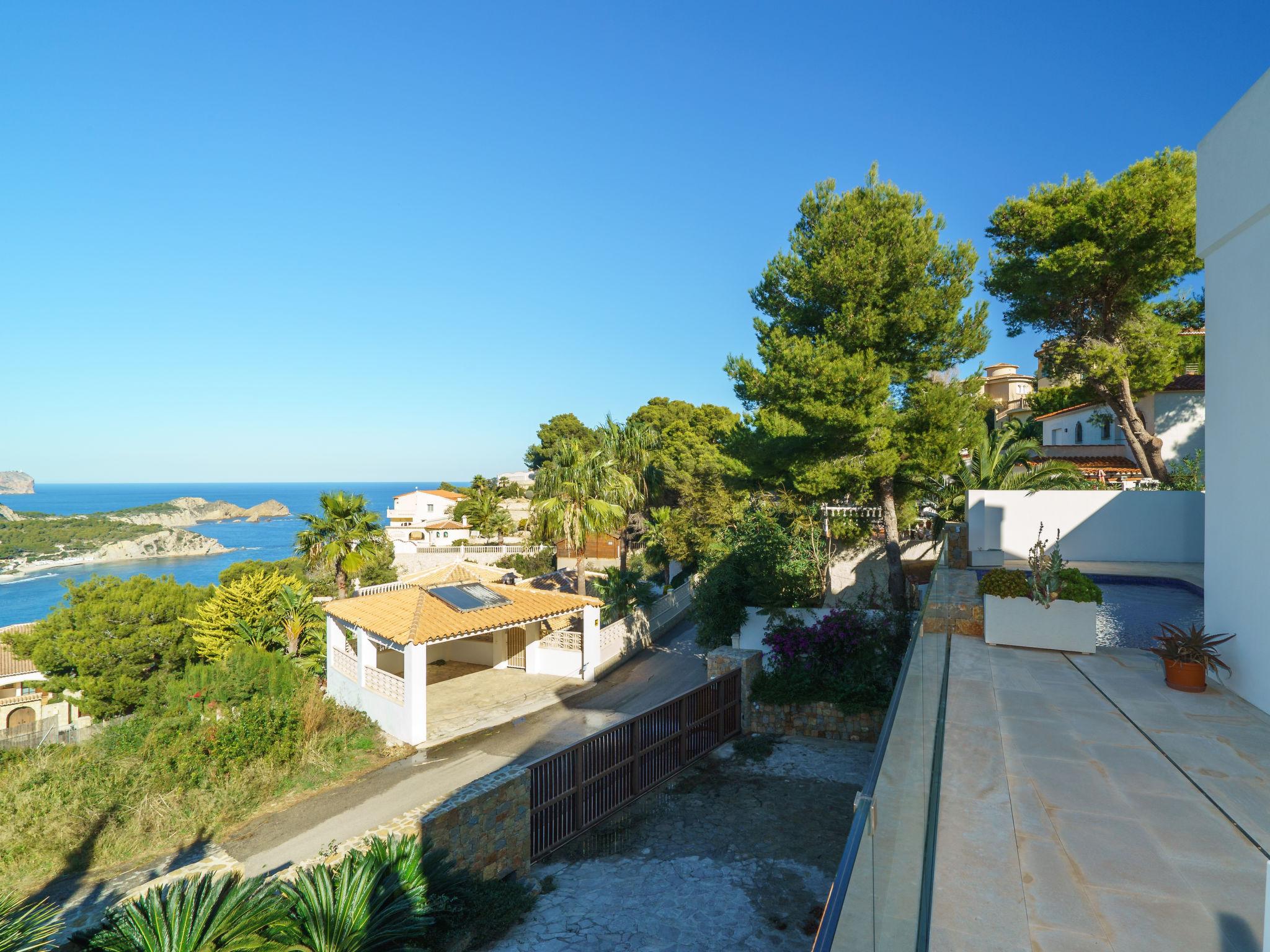 Foto 31 - Casa con 3 camere da letto a Jávea con piscina privata e giardino