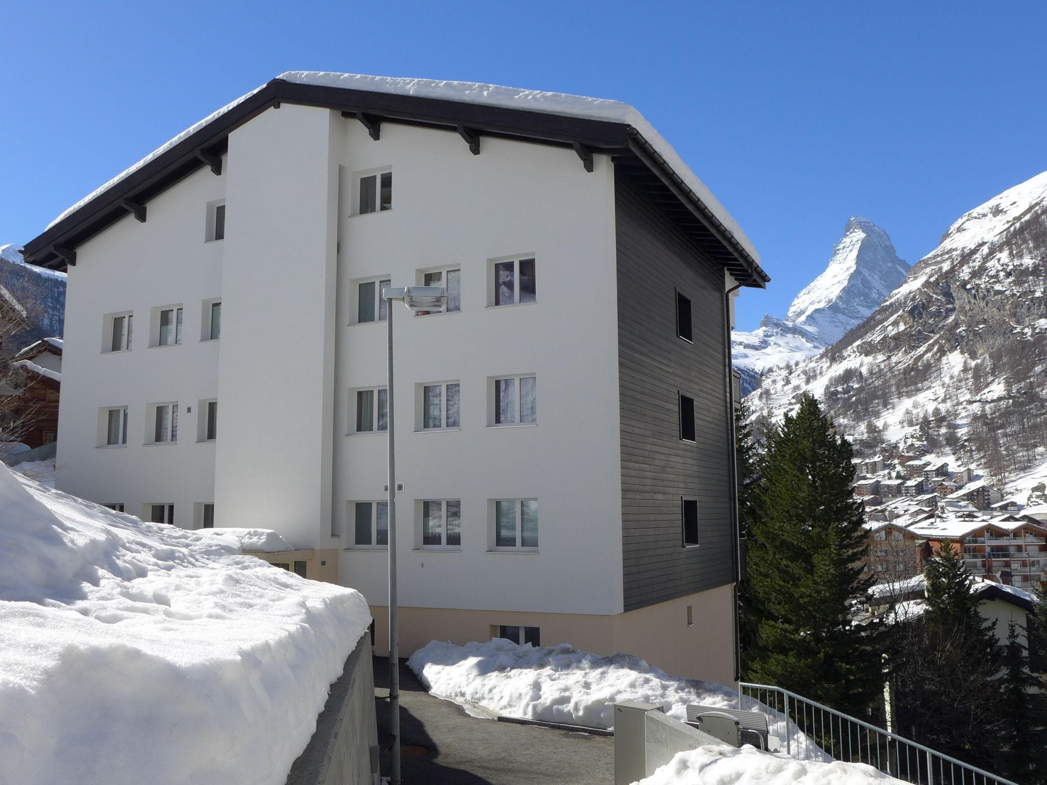 Foto 22 - Apartamento de 2 quartos em Zermatt com jardim