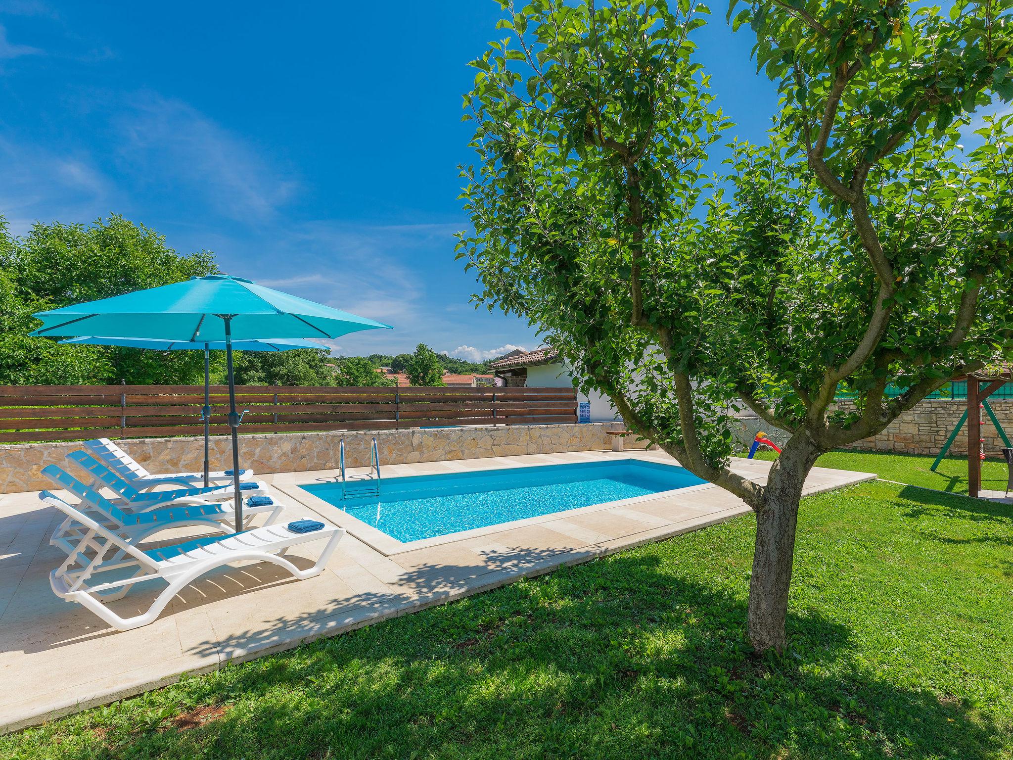 Foto 18 - Casa con 2 camere da letto a Sveti Petar u Šumi con piscina privata e vista mare
