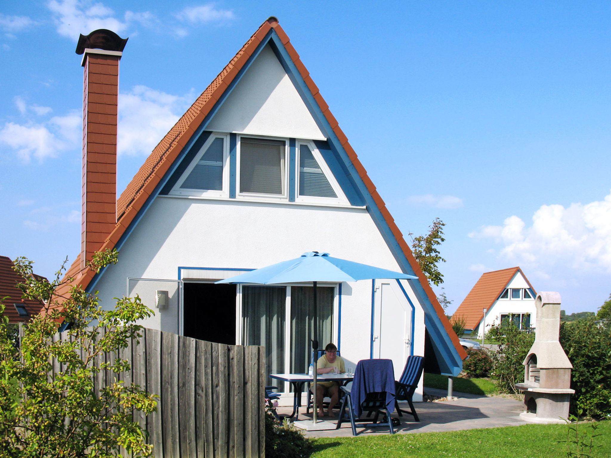 Foto 14 - Casa con 2 camere da letto a Wurster Nordseeküste con terrazza e vista mare