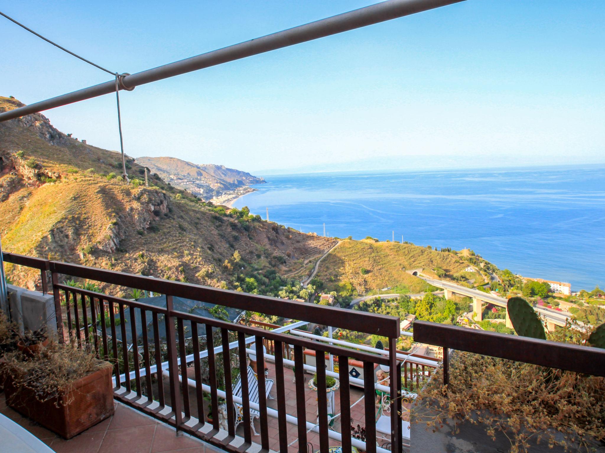 Foto 8 - Apartment mit 1 Schlafzimmer in Taormina mit terrasse und blick aufs meer