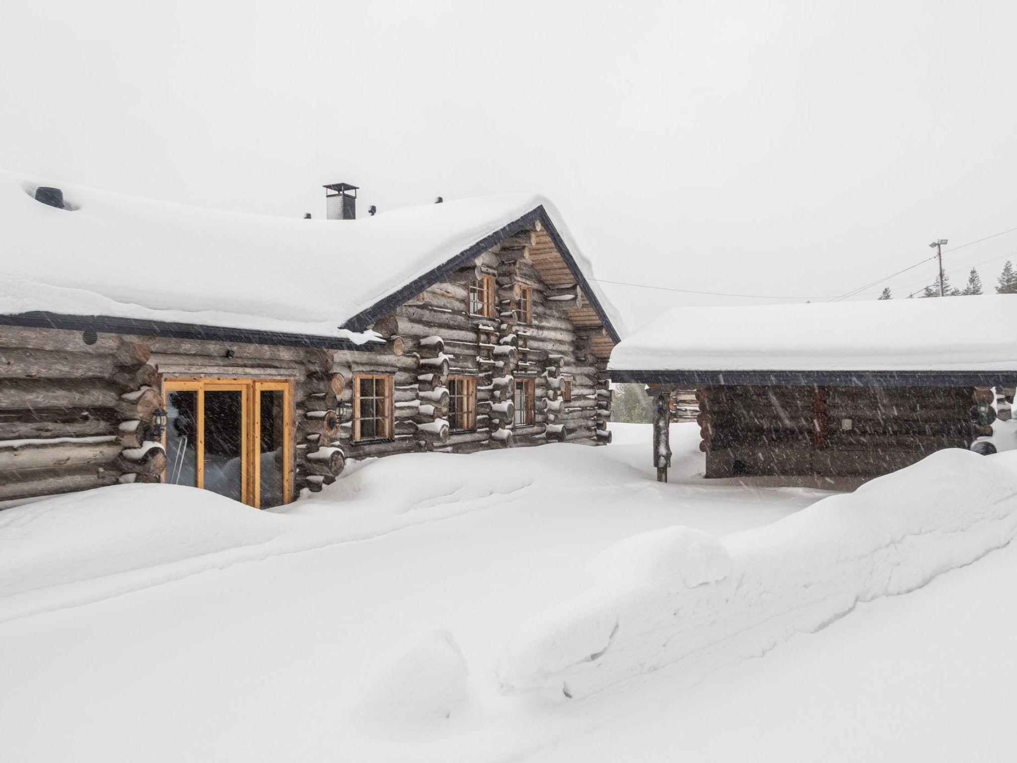 Foto 4 - Casa de 5 habitaciones en Kuusamo con sauna y vistas a la montaña