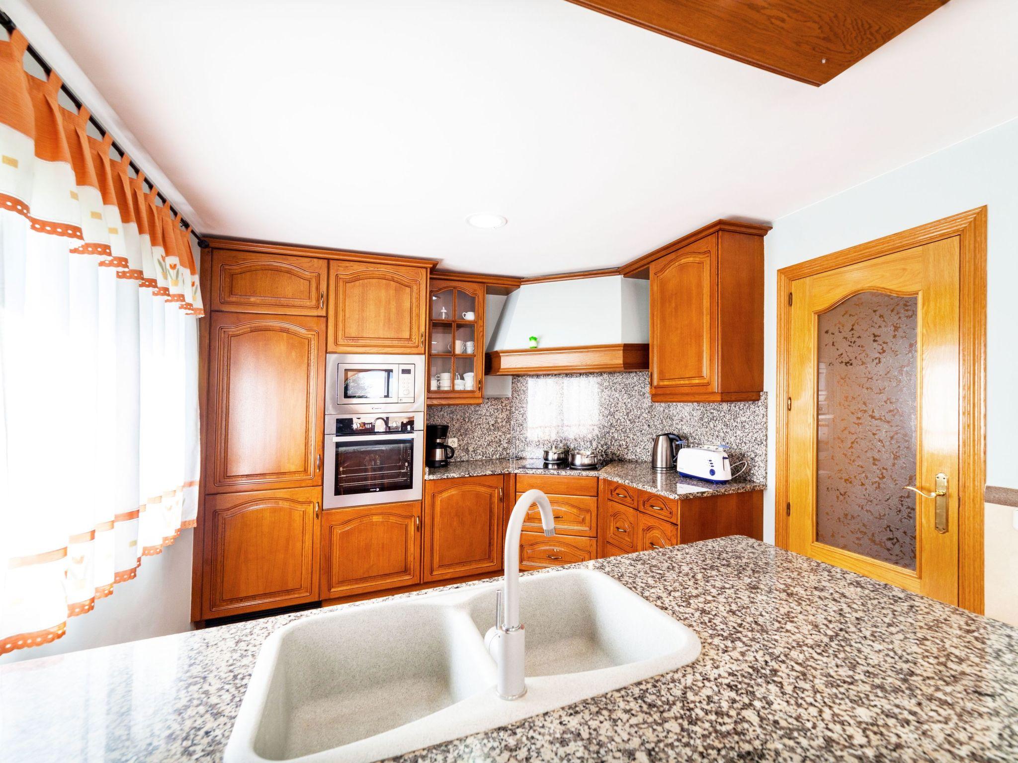 Foto 18 - Haus mit 4 Schlafzimmern in Calonge i Sant Antoni mit privater pool und blick aufs meer