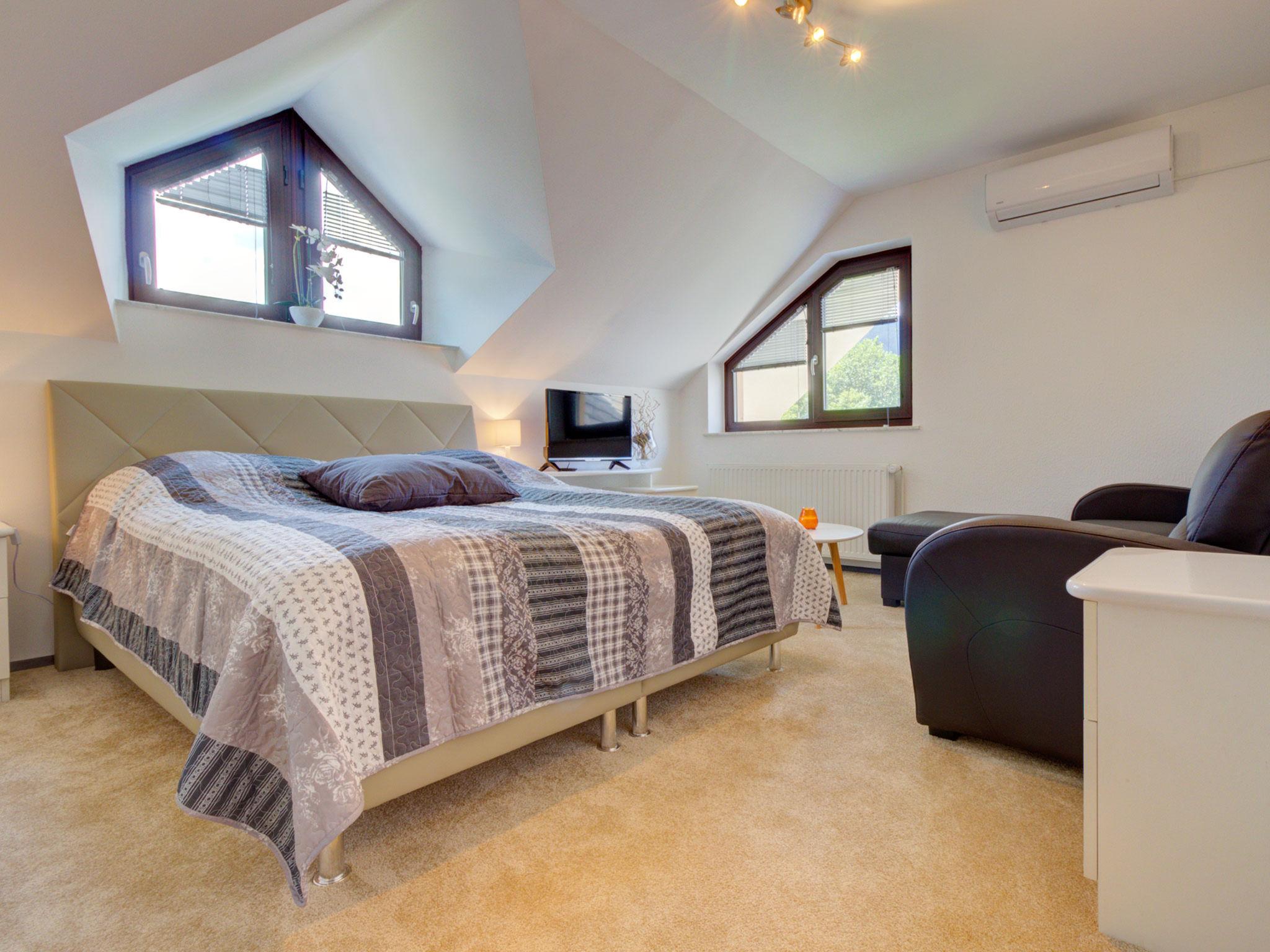 Foto 4 - Appartamento con 2 camere da letto a Bled