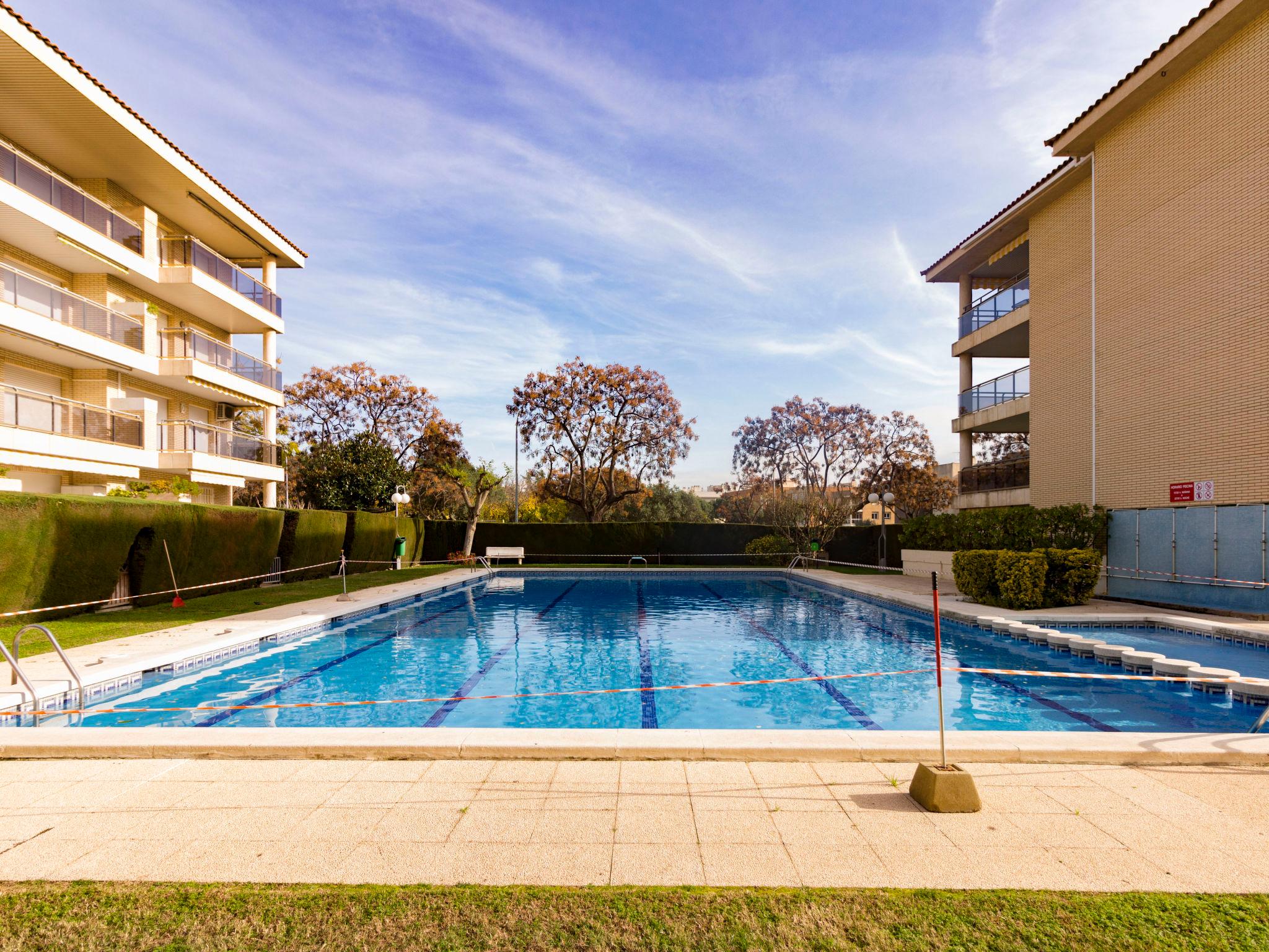 Photo 23 - Appartement de 2 chambres à Cambrils avec piscine et jardin