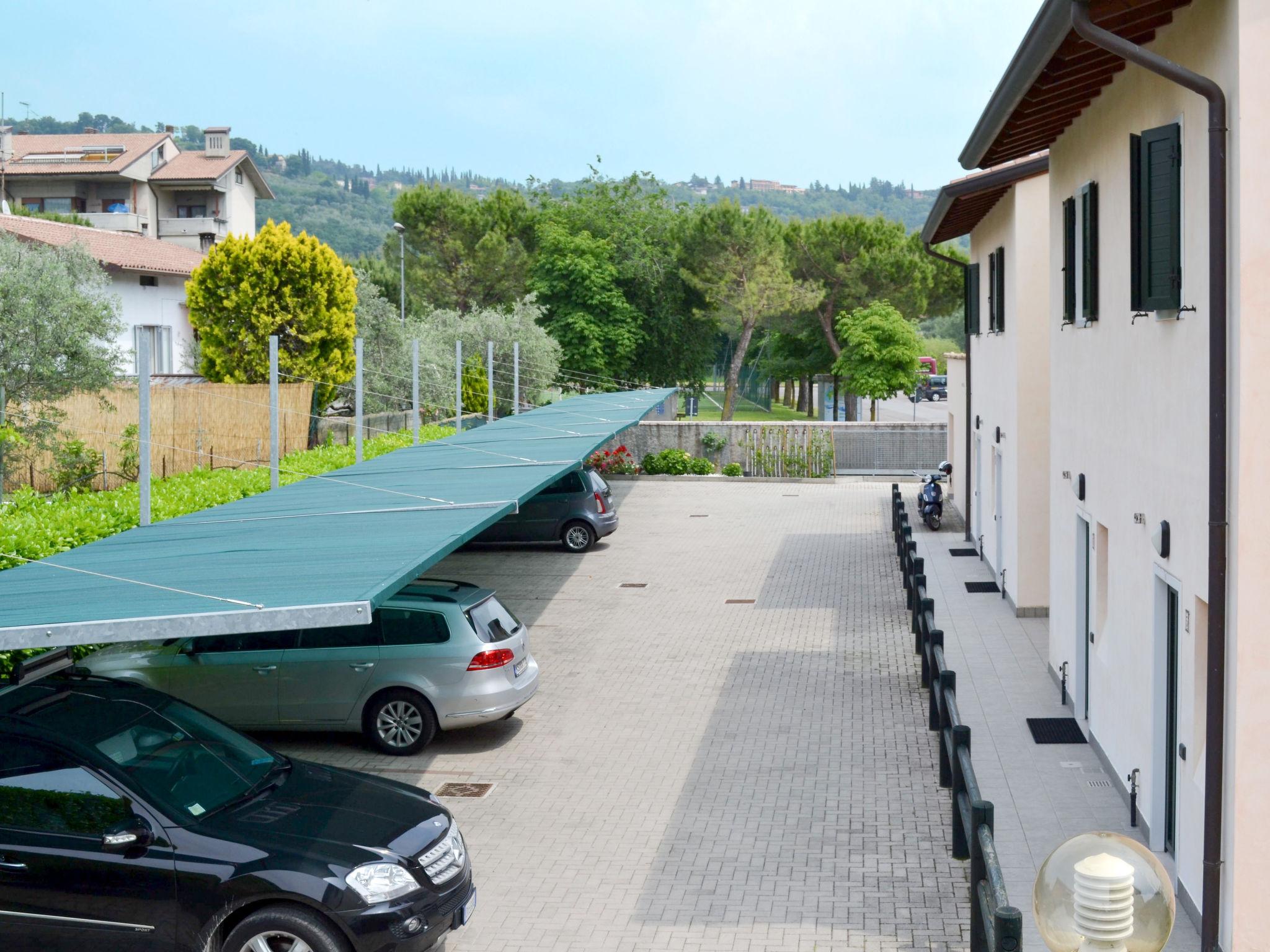 Photo 28 - Appartement de 1 chambre à Garda avec piscine et vues sur la montagne