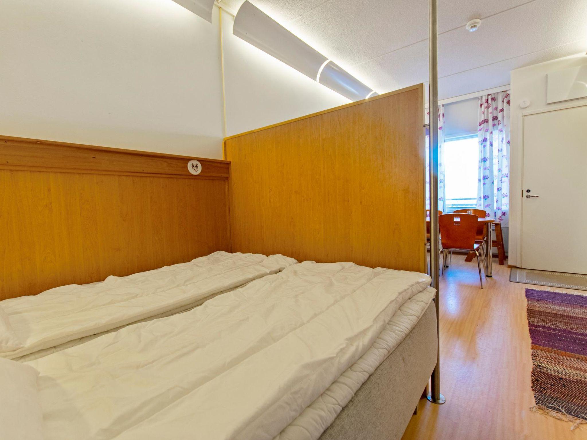 Foto 9 - Haus mit 1 Schlafzimmer in Kuusamo mit blick auf die berge