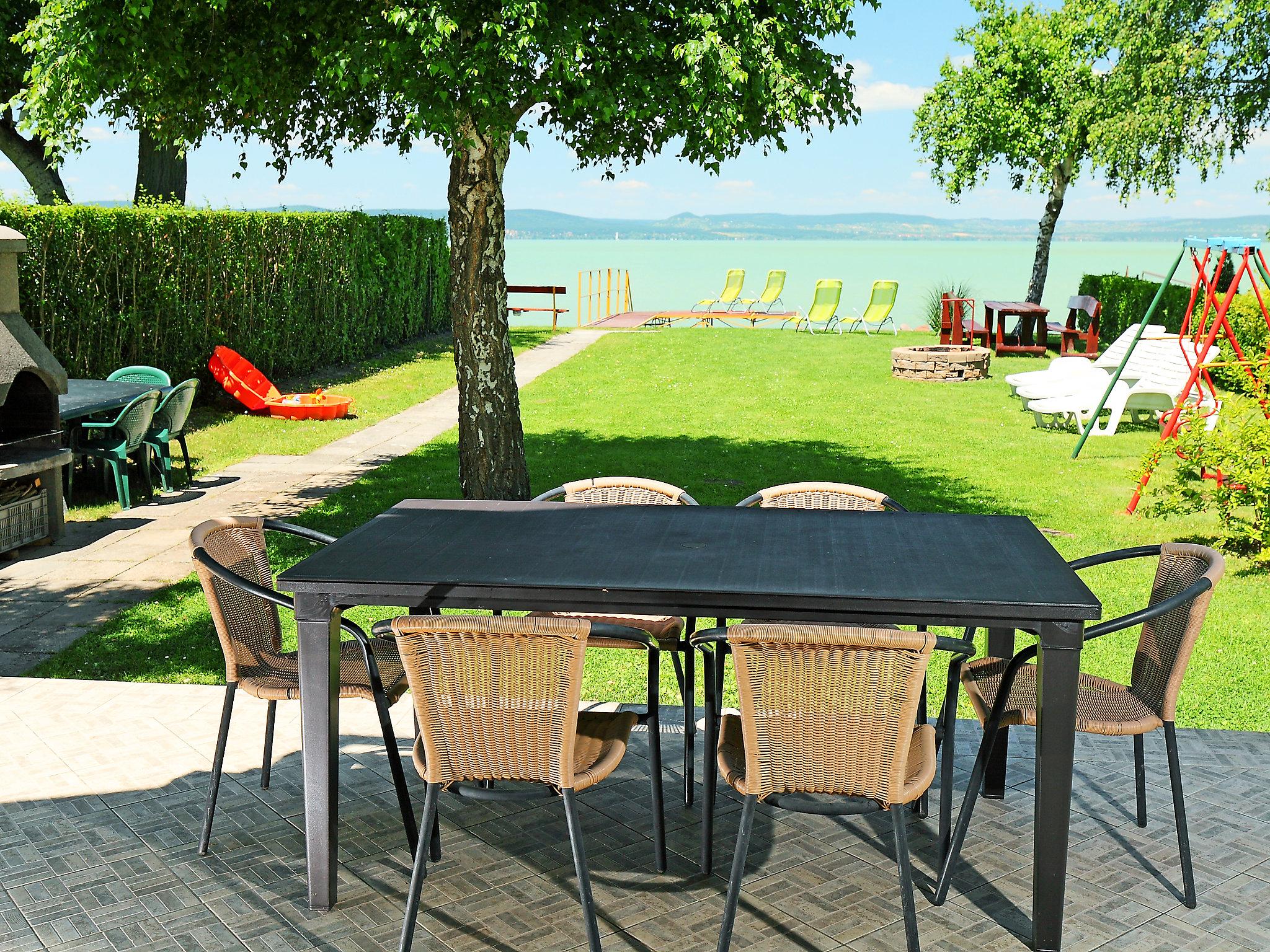 Foto 3 - Haus mit 3 Schlafzimmern in Balatonlelle mit terrasse