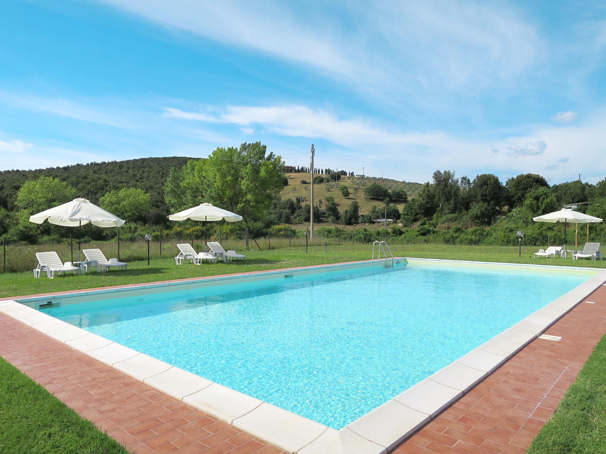 Photo 16 - Appartement de 1 chambre à Massa Marittima avec piscine et jardin