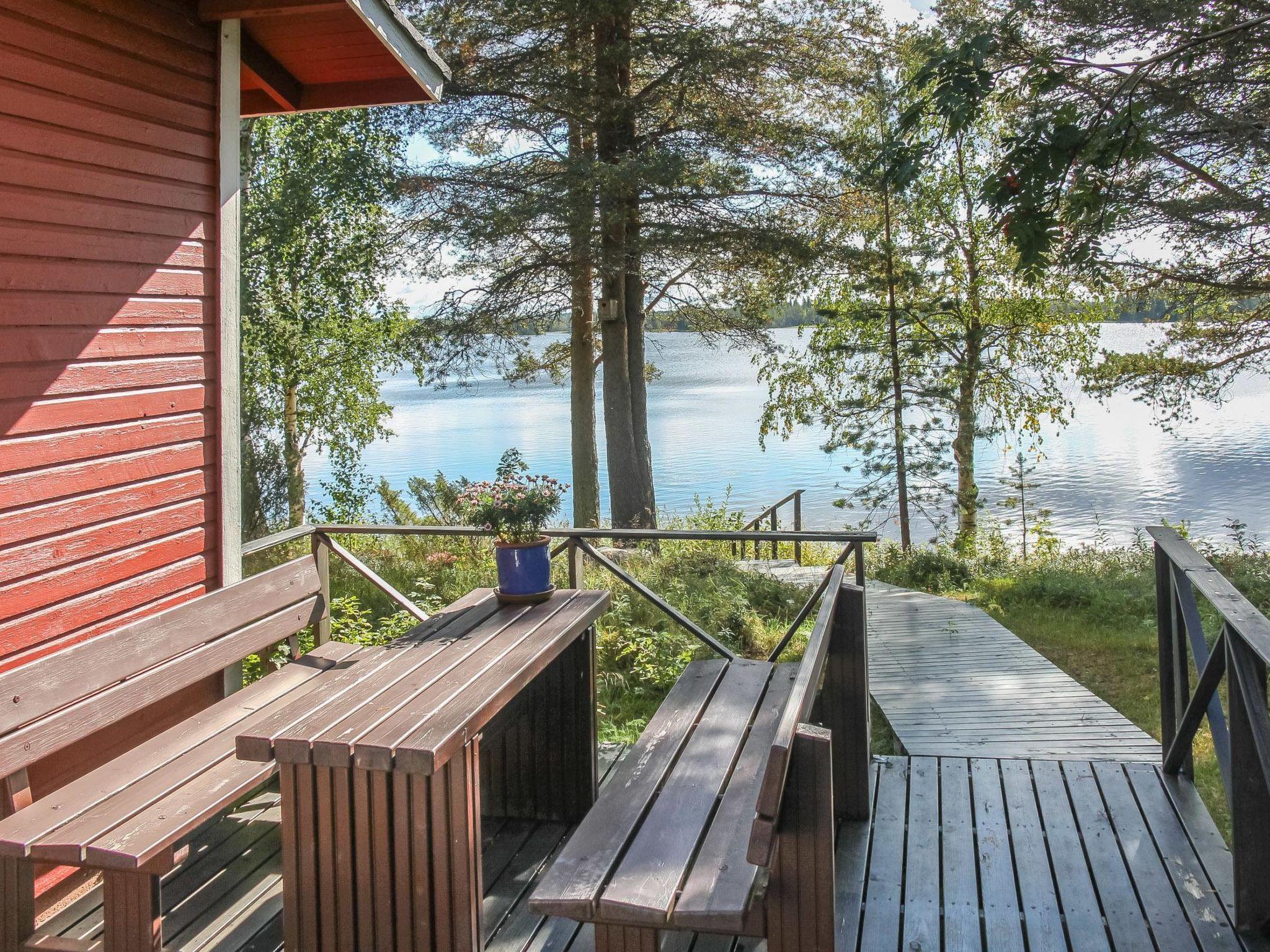 Foto 18 - Casa de 1 habitación en Rovaniemi con sauna y vistas a la montaña
