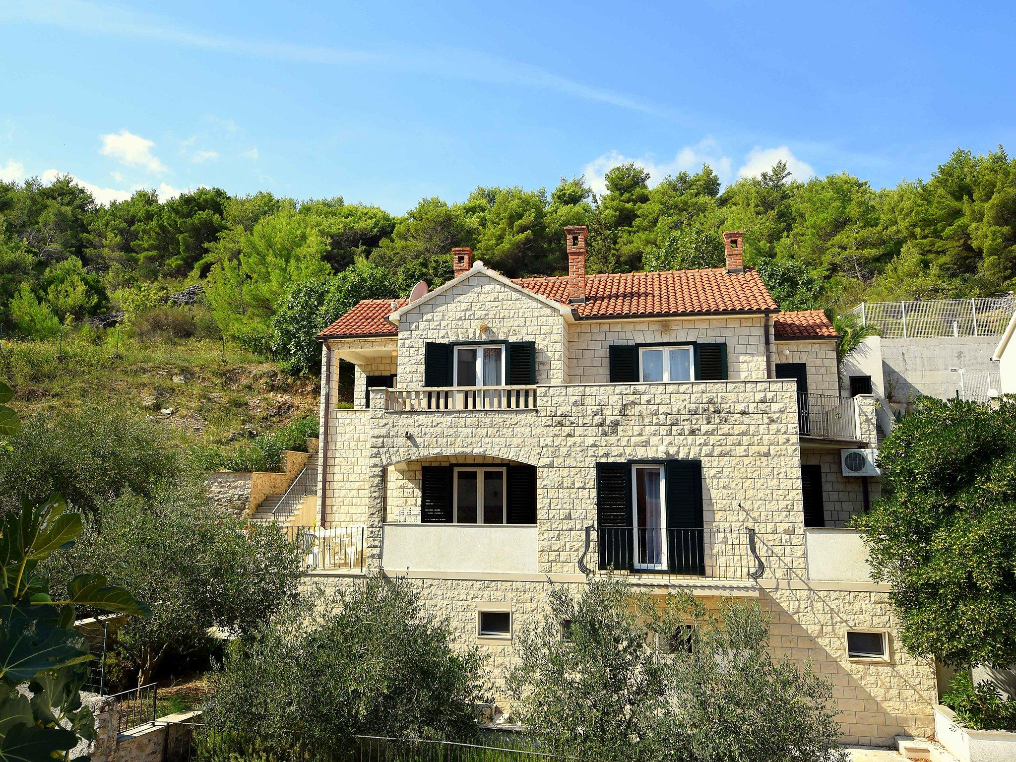 Foto 25 - Haus mit 5 Schlafzimmern in Postira mit terrasse und blick aufs meer