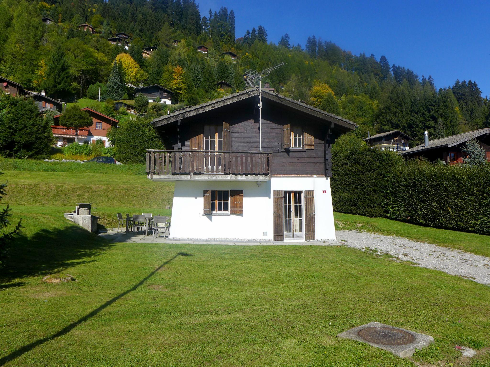 Photo 1 - Maison de 3 chambres à Gruyères avec jardin et vues sur la montagne