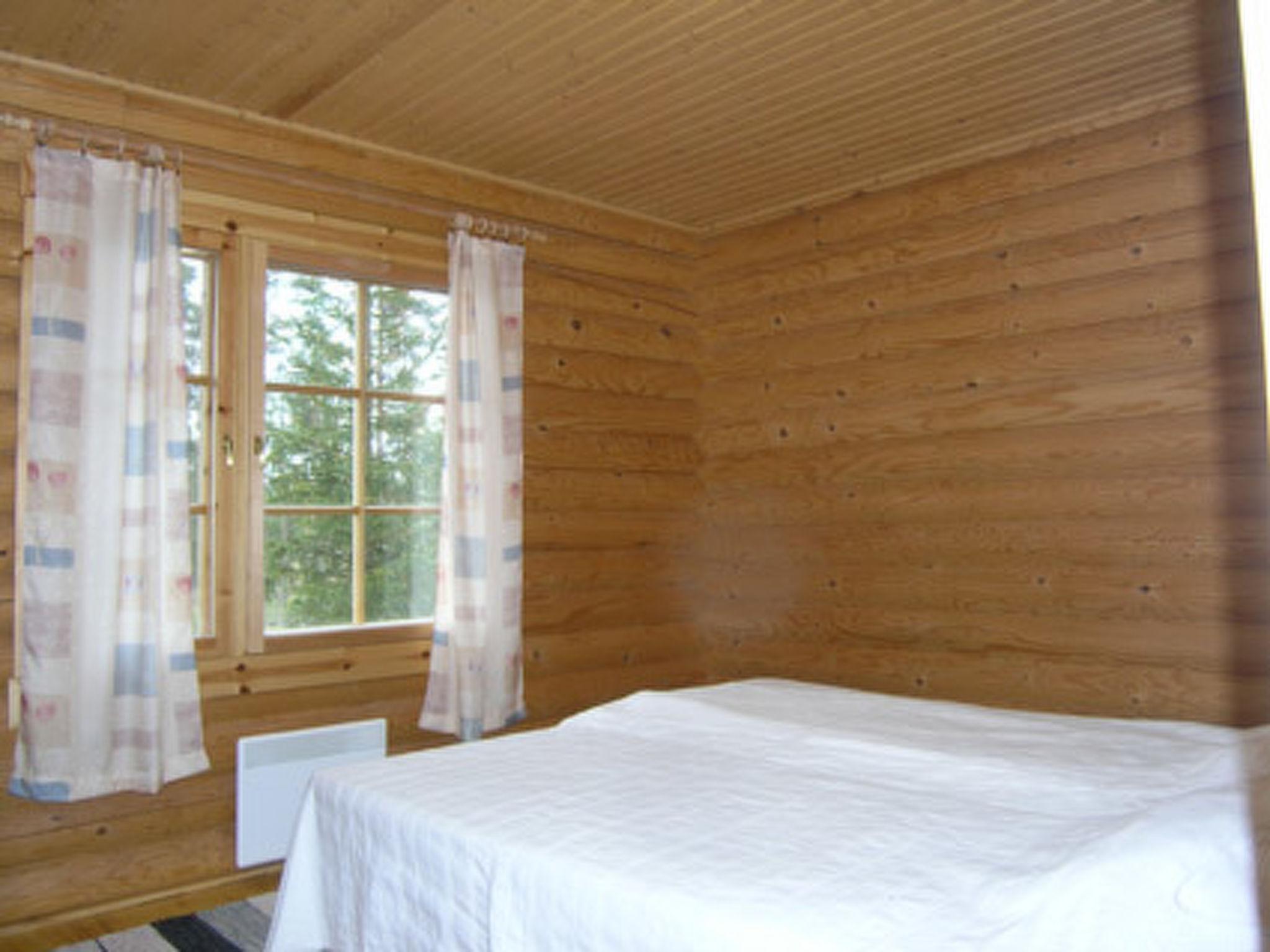 Foto 16 - Casa de 3 habitaciones en Taivassalo con sauna