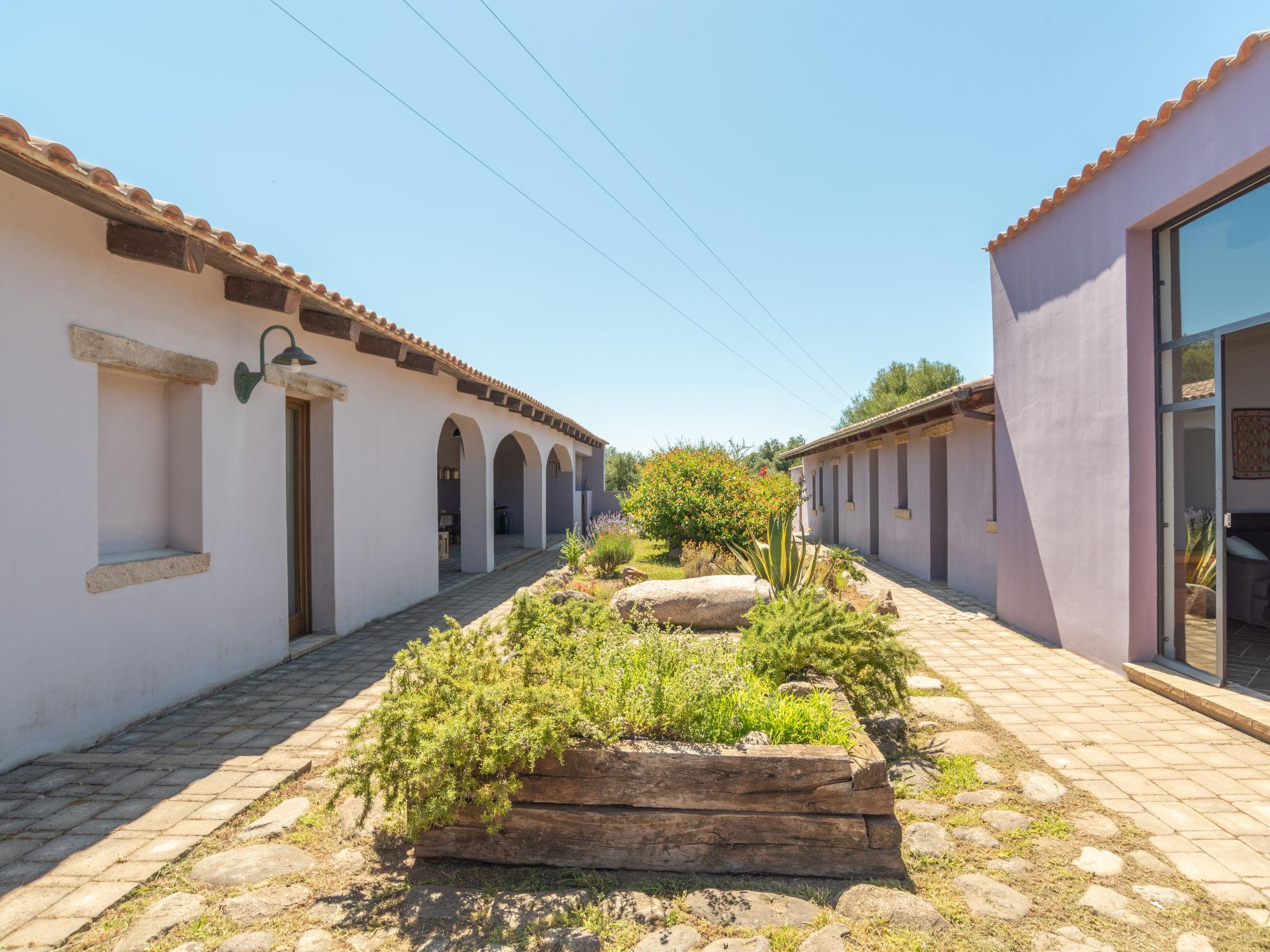 Foto 20 - Casa de 5 habitaciones en Viddalba con piscina privada y vistas al mar