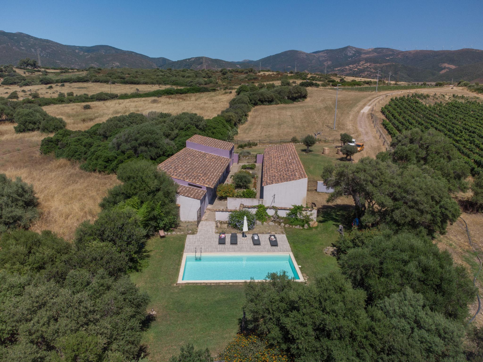 Foto 36 - Casa de 5 quartos em Viddalba com piscina privada e vistas do mar