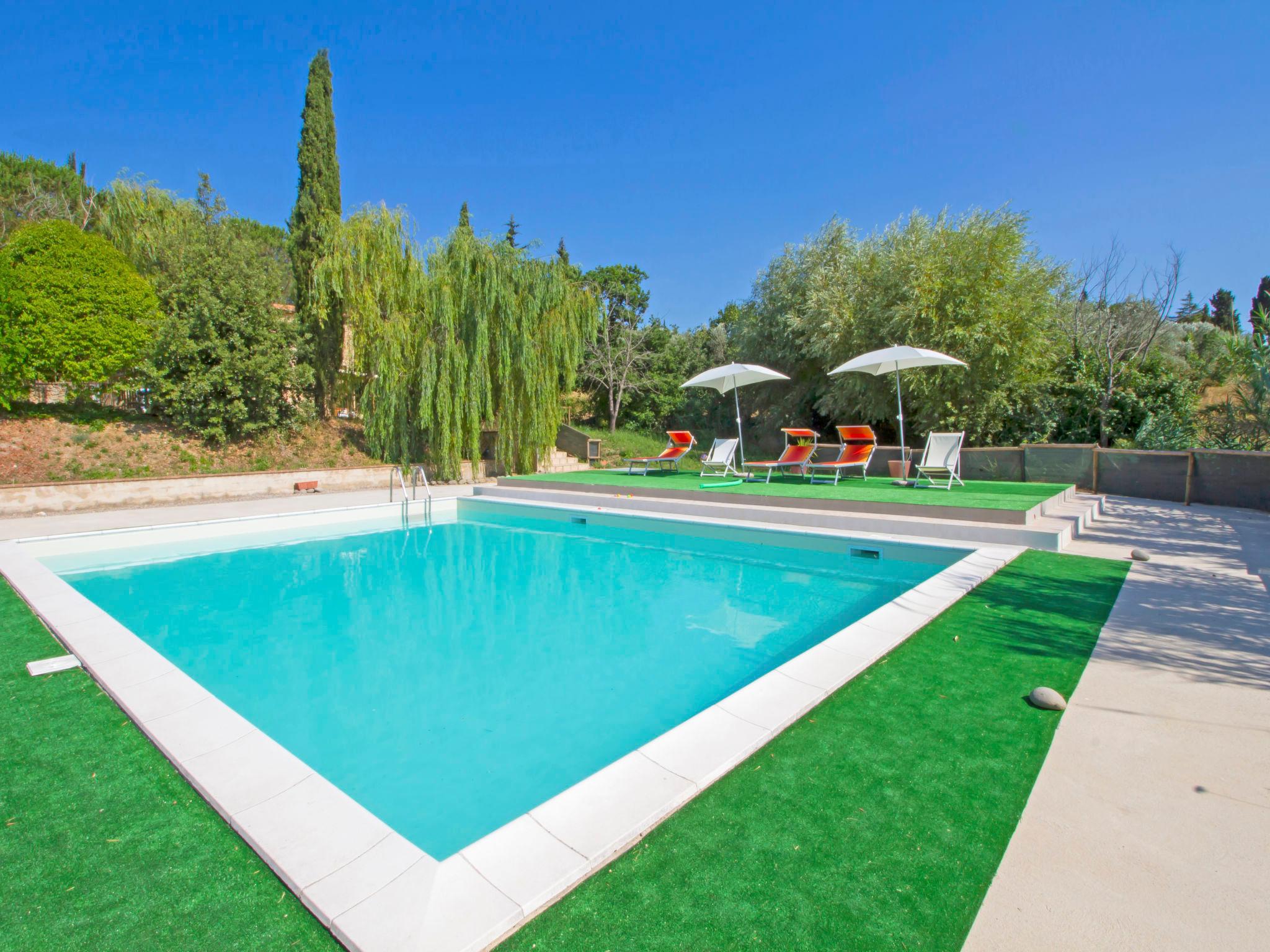 Foto 15 - Casa de 4 quartos em Volterra com piscina privada e jardim