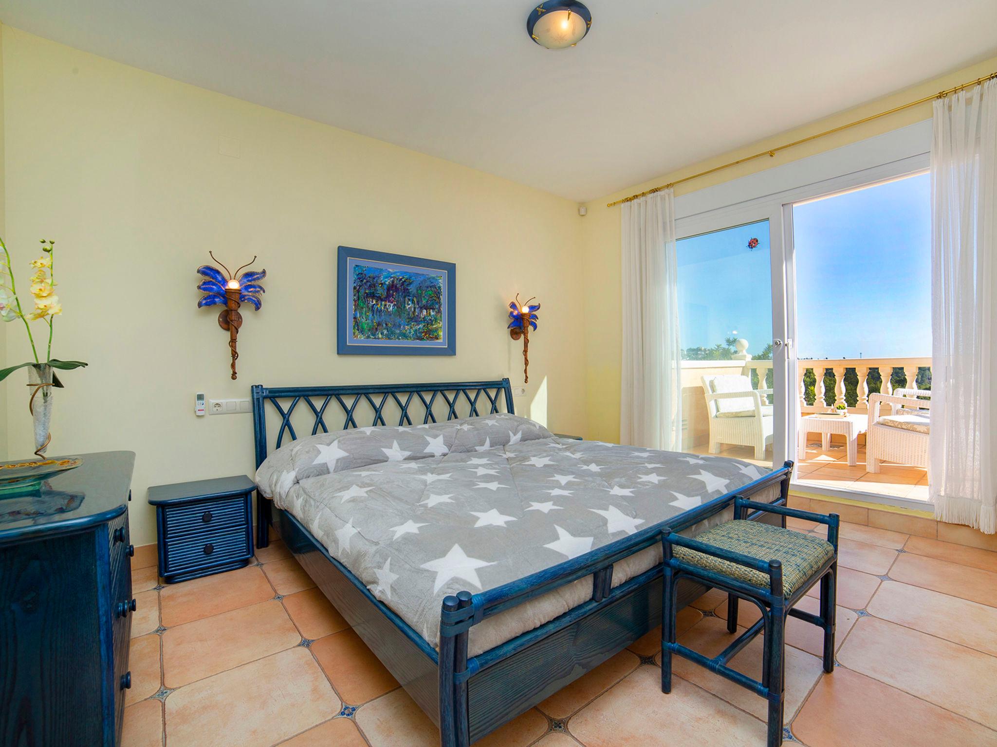 Foto 15 - Casa con 3 camere da letto a Calp con piscina privata e vista mare