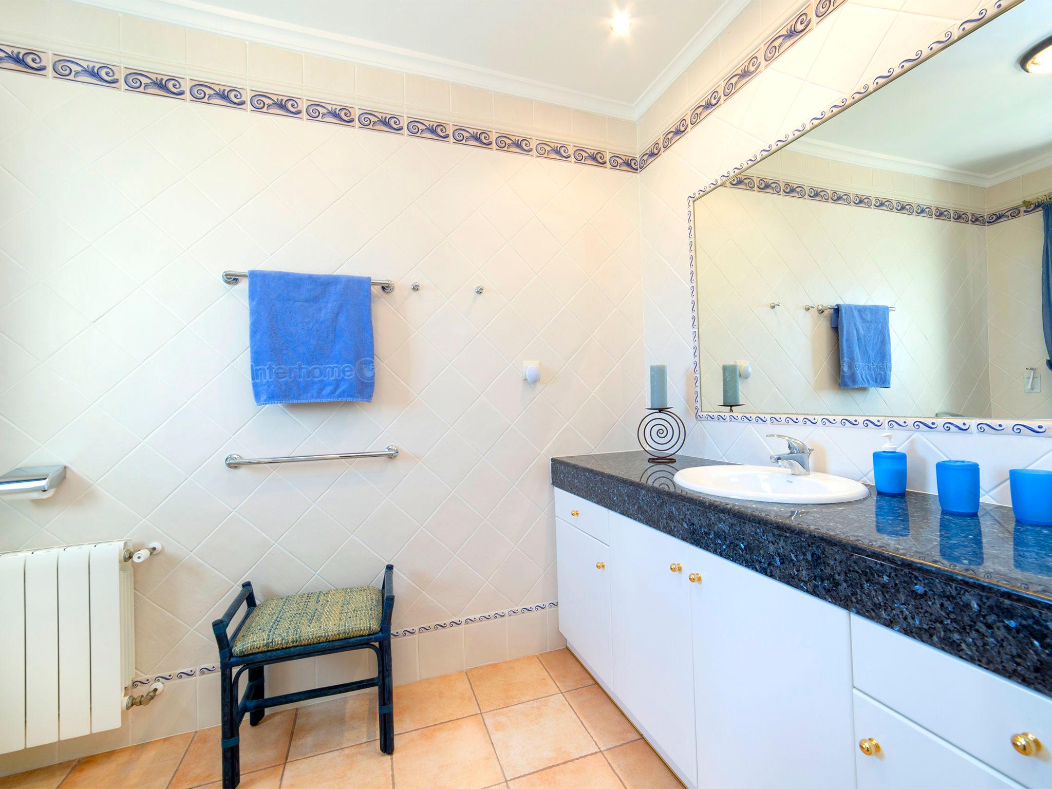 Photo 21 - 3 bedroom House in Calp with private pool and sea view