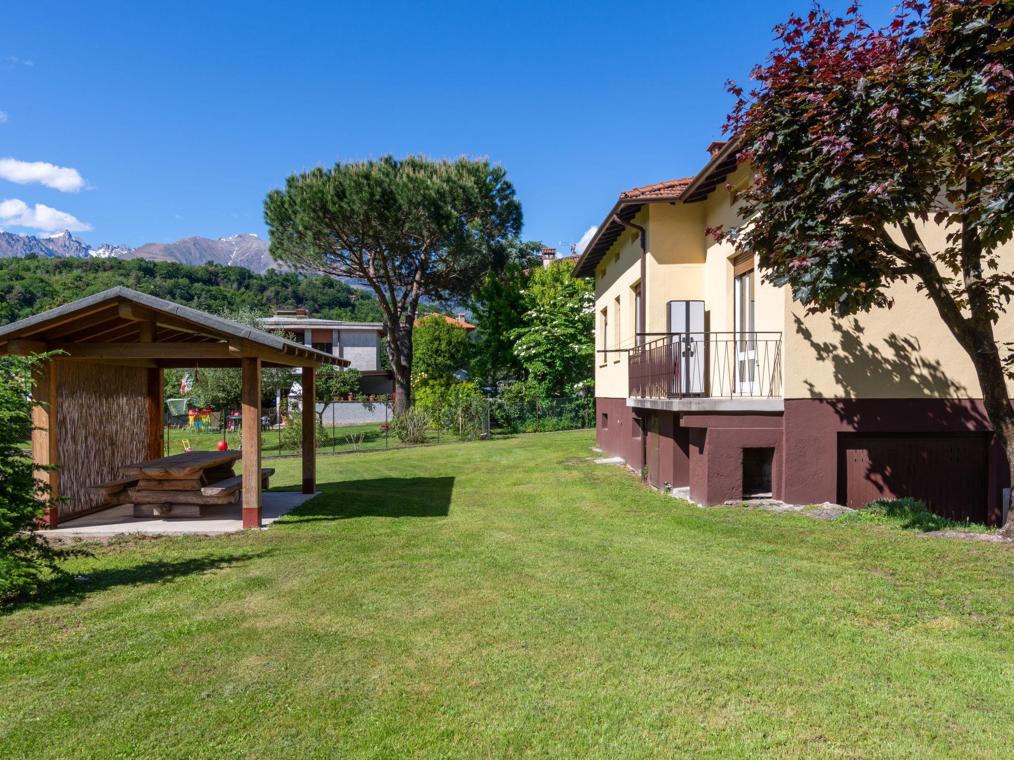 Photo 29 - Maison de 3 chambres à Colico avec jardin et vues sur la montagne