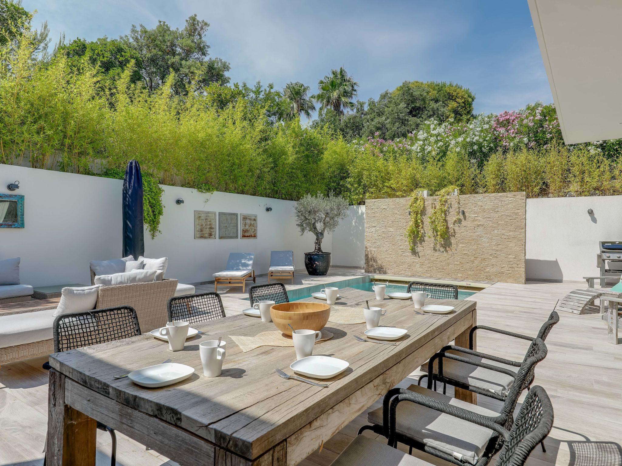 Photo 2 - Maison de 4 chambres à Fréjus avec piscine privée et vues à la mer