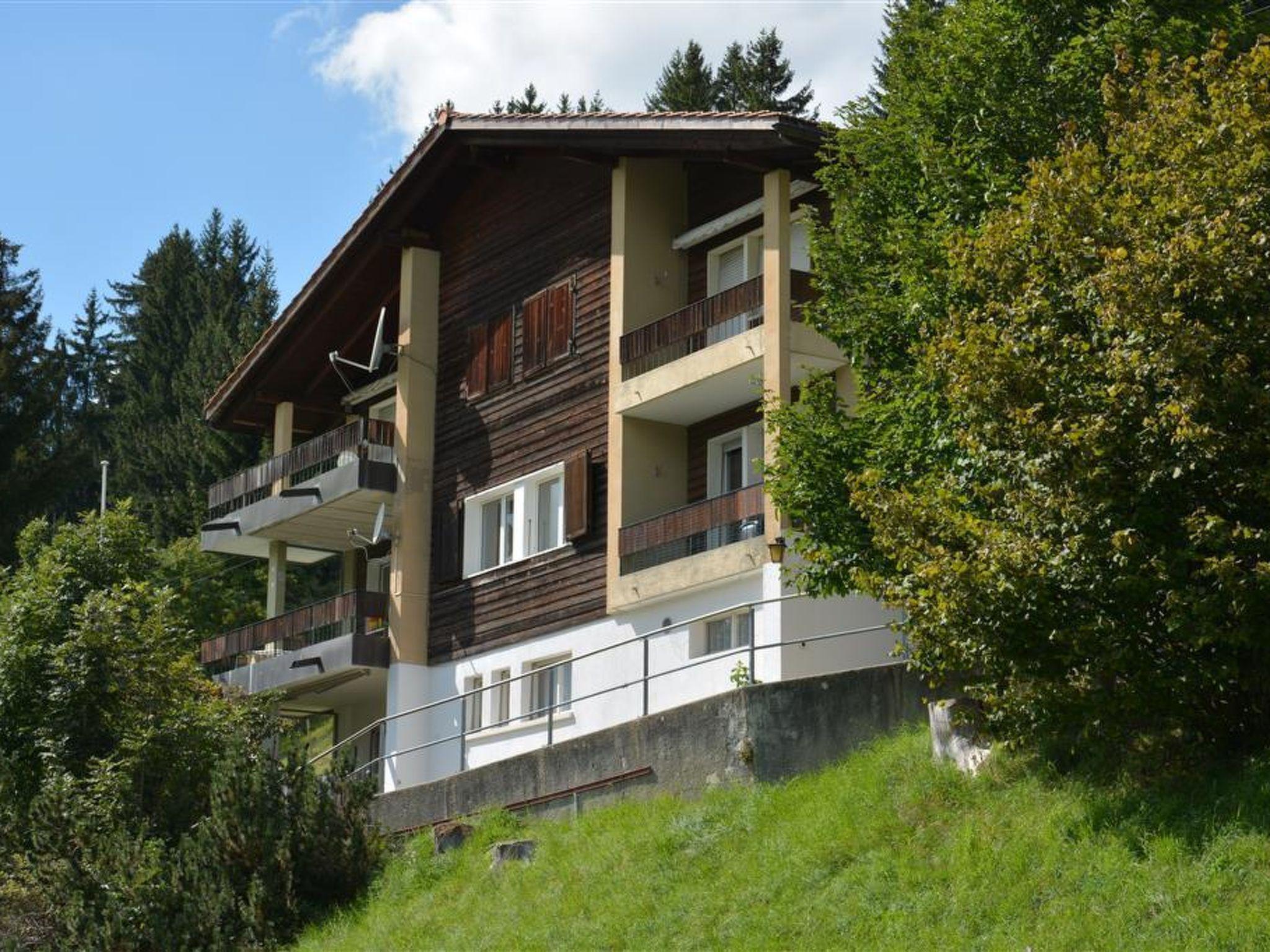 Photo 1 - 2 bedroom Apartment in Saanen