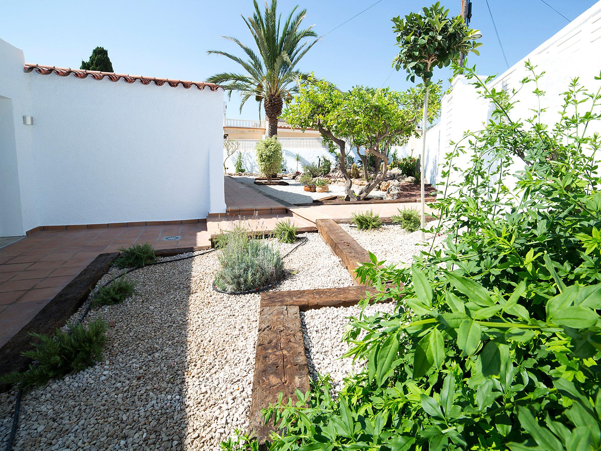 Foto 24 - Casa de 5 habitaciones en Calpe con piscina privada y jardín