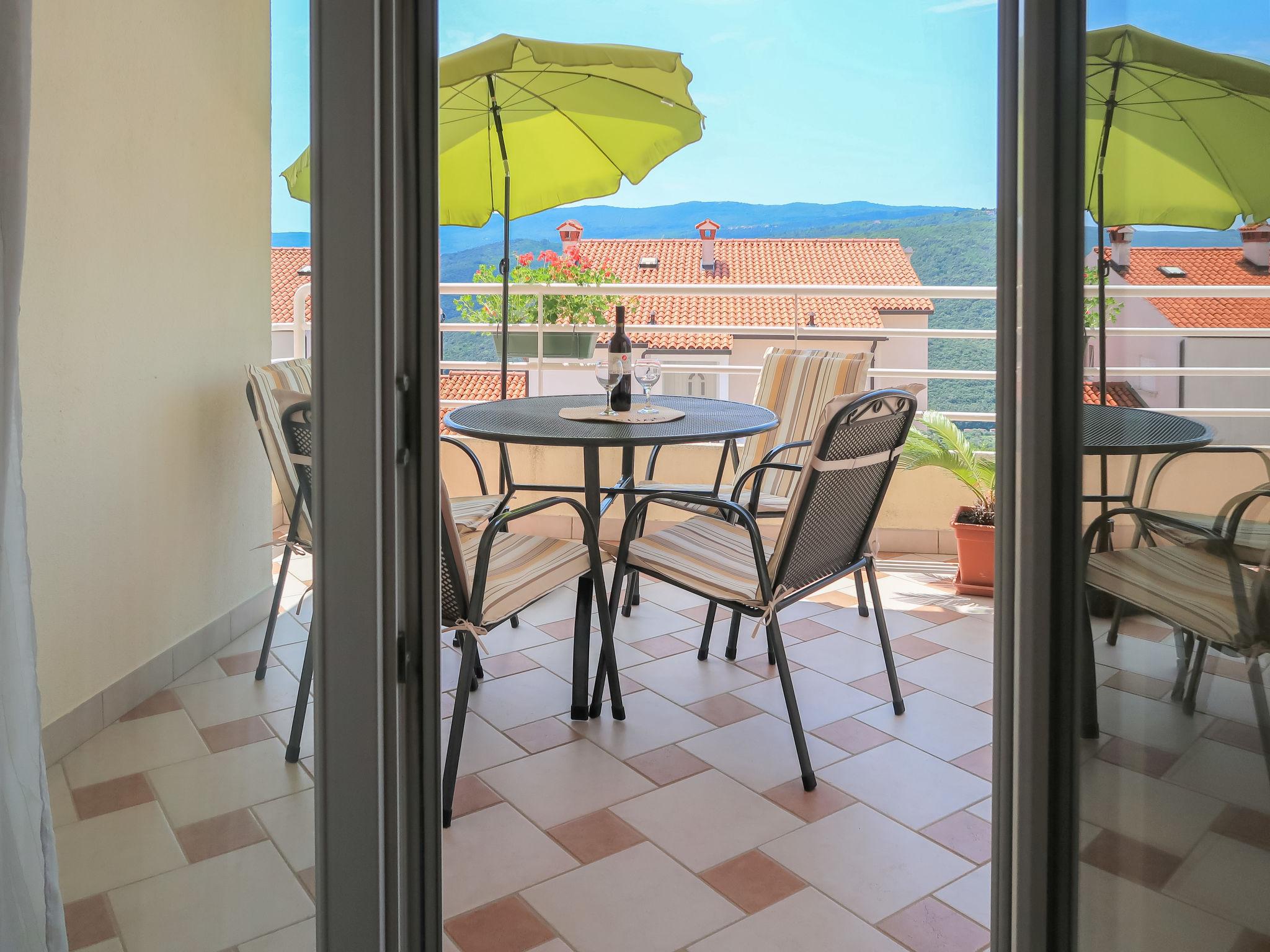 Photo 15 - 2 bedroom Apartment in Labin with sea view