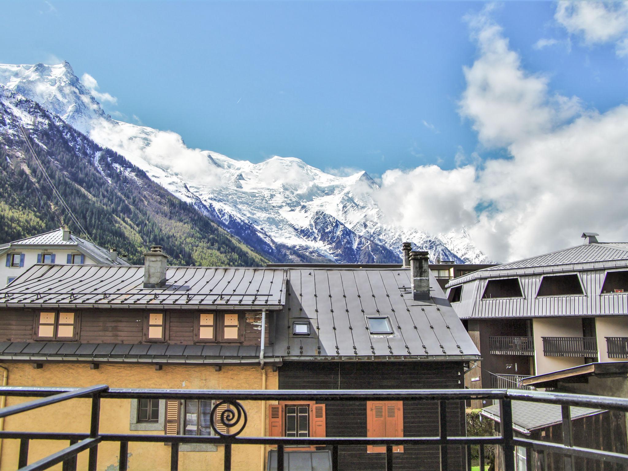 Foto 10 - Apartamento de 1 habitación en Chamonix-Mont-Blanc con vistas a la montaña