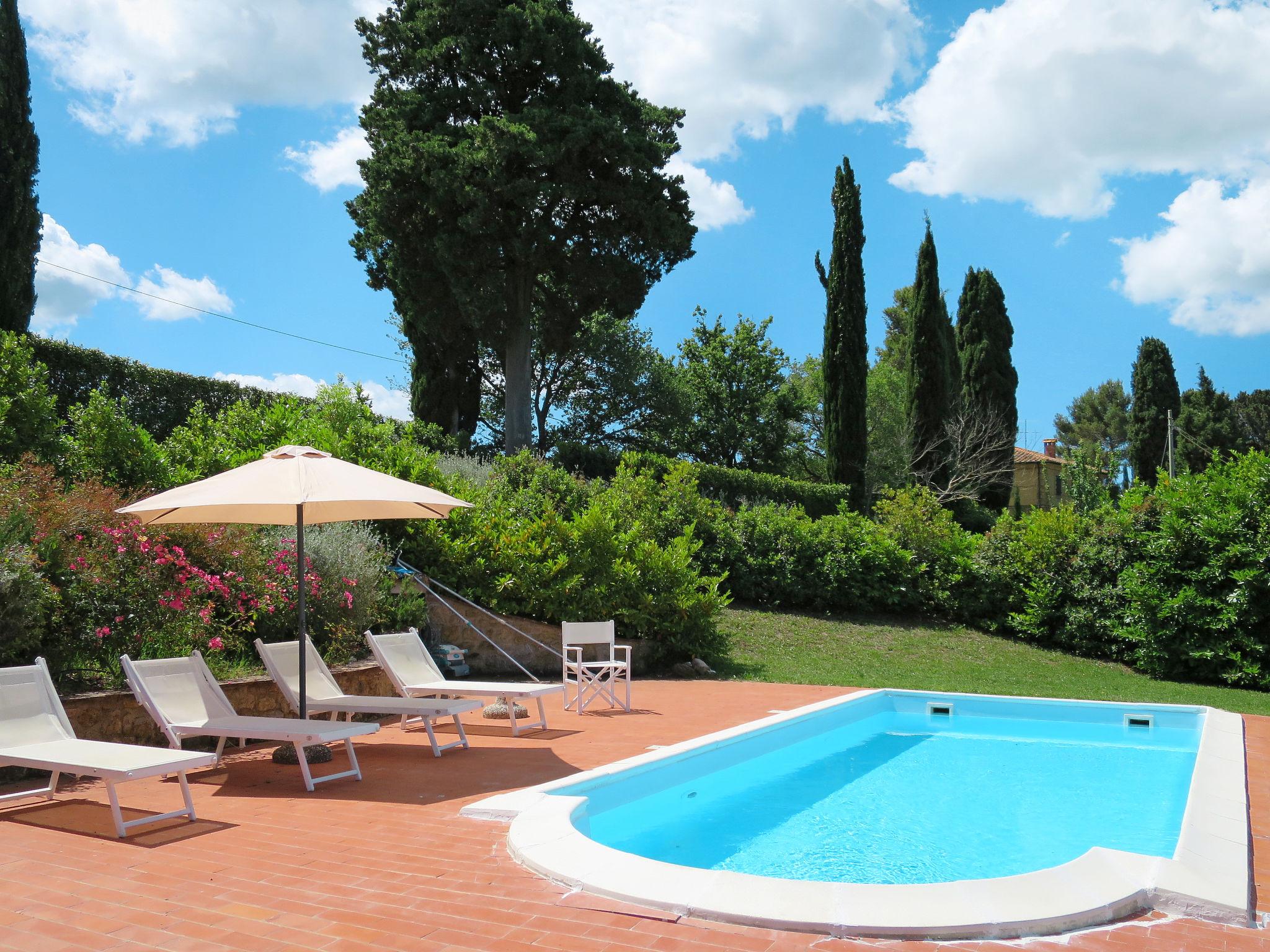 Photo 2 - Maison en Pomarance avec piscine privée et jardin