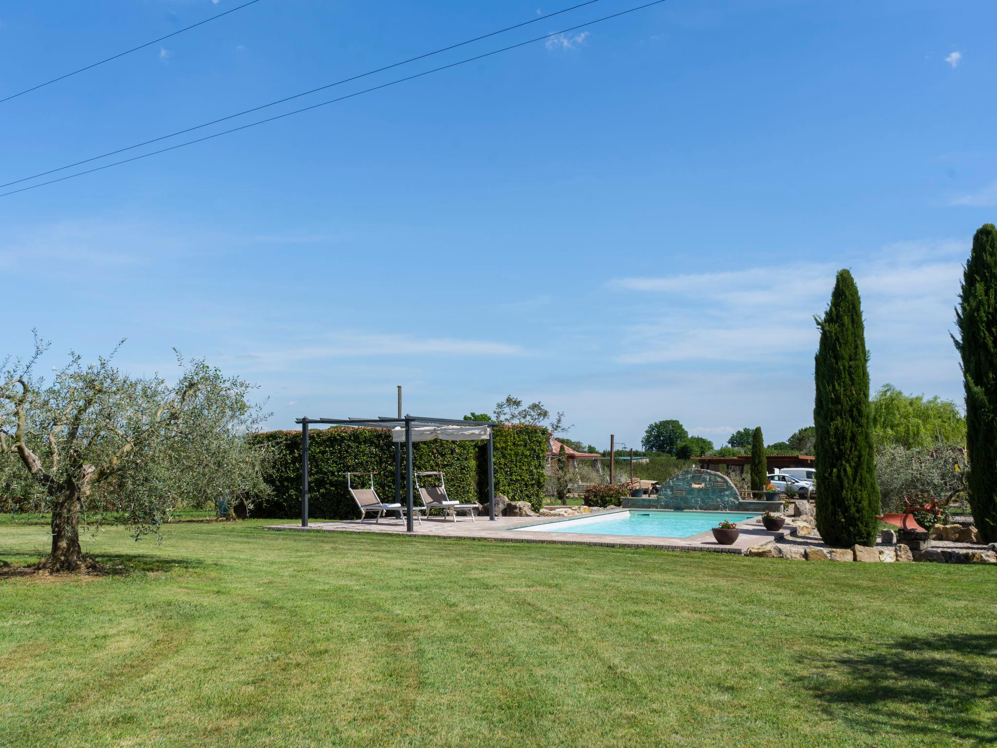 Photo 25 - Maison de 1 chambre à Sutri avec piscine privée et jardin