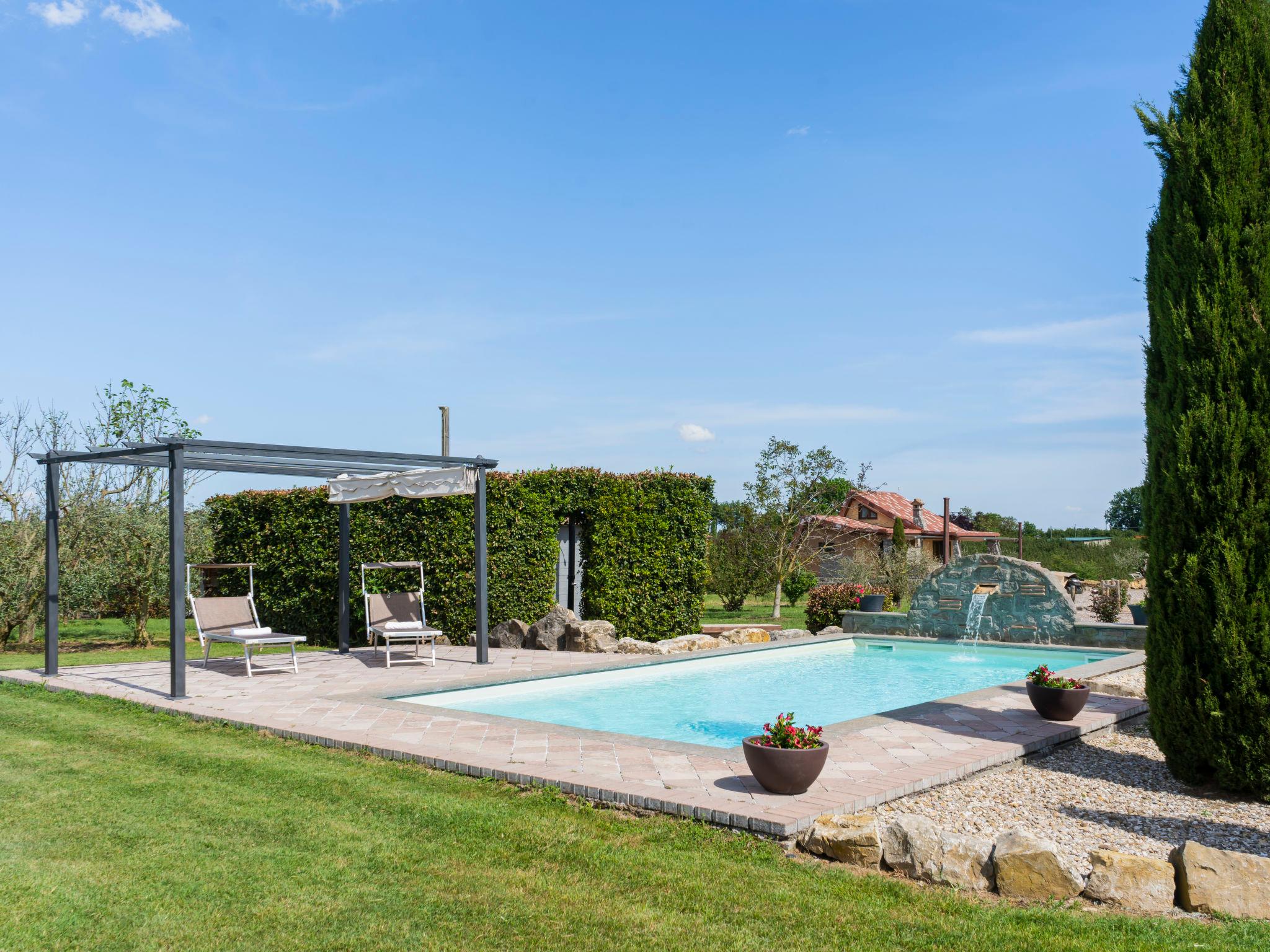 Photo 27 - Maison de 1 chambre à Sutri avec piscine privée et jardin