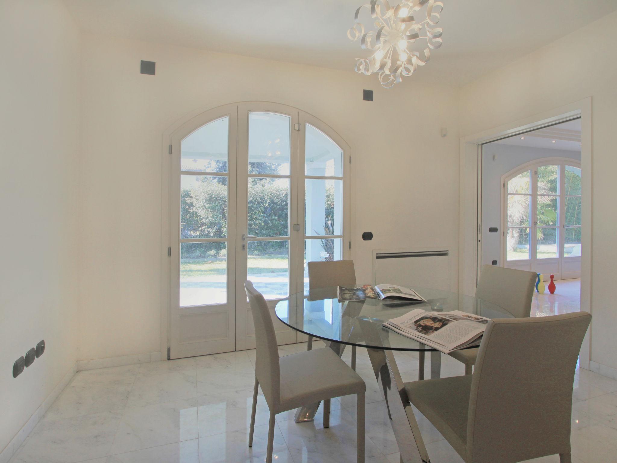 Photo 14 - 4 bedroom House in Forte dei Marmi with private pool and sea view
