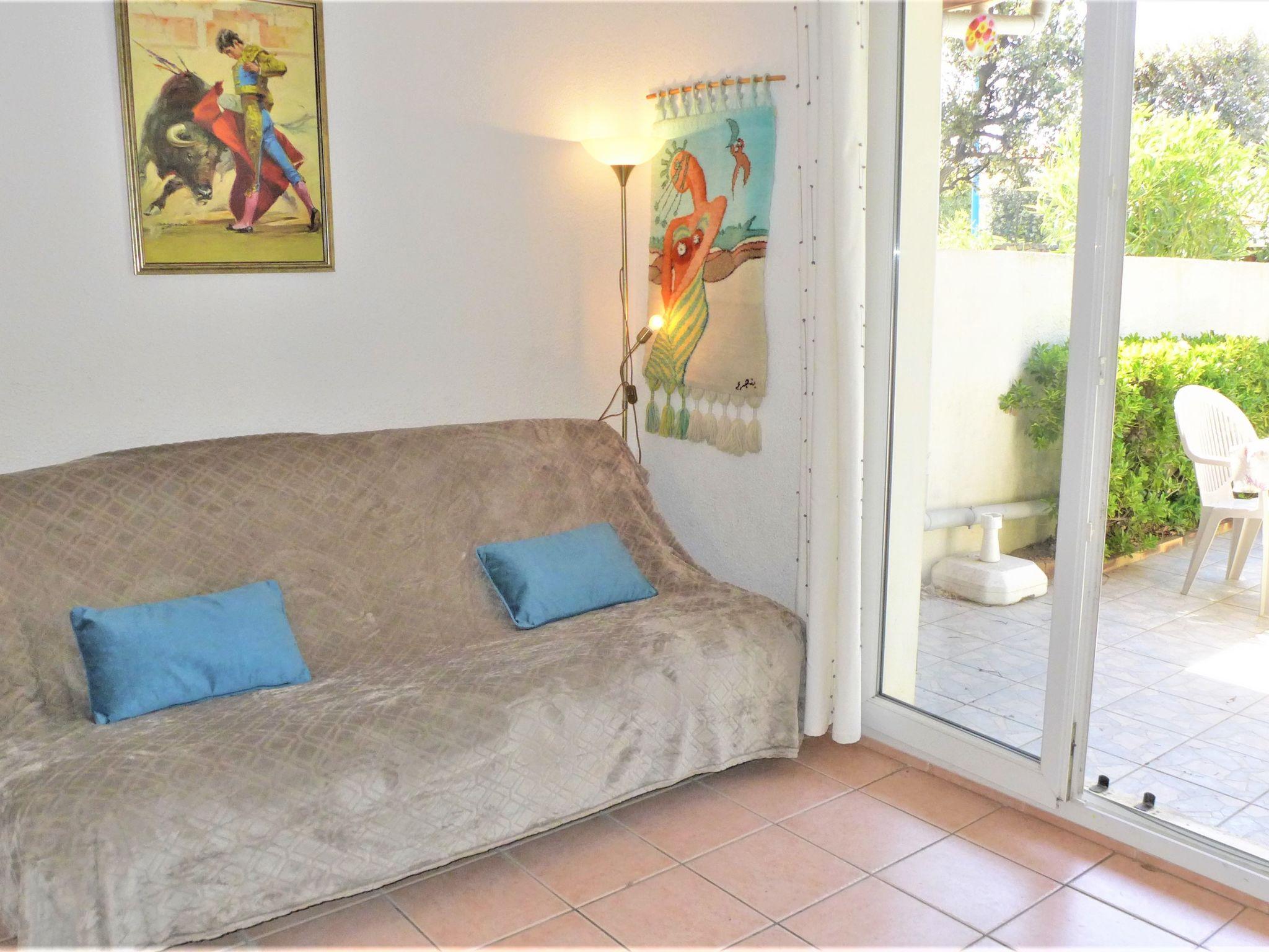 Photo 6 - 2 bedroom House in Narbonne with garden and sea view